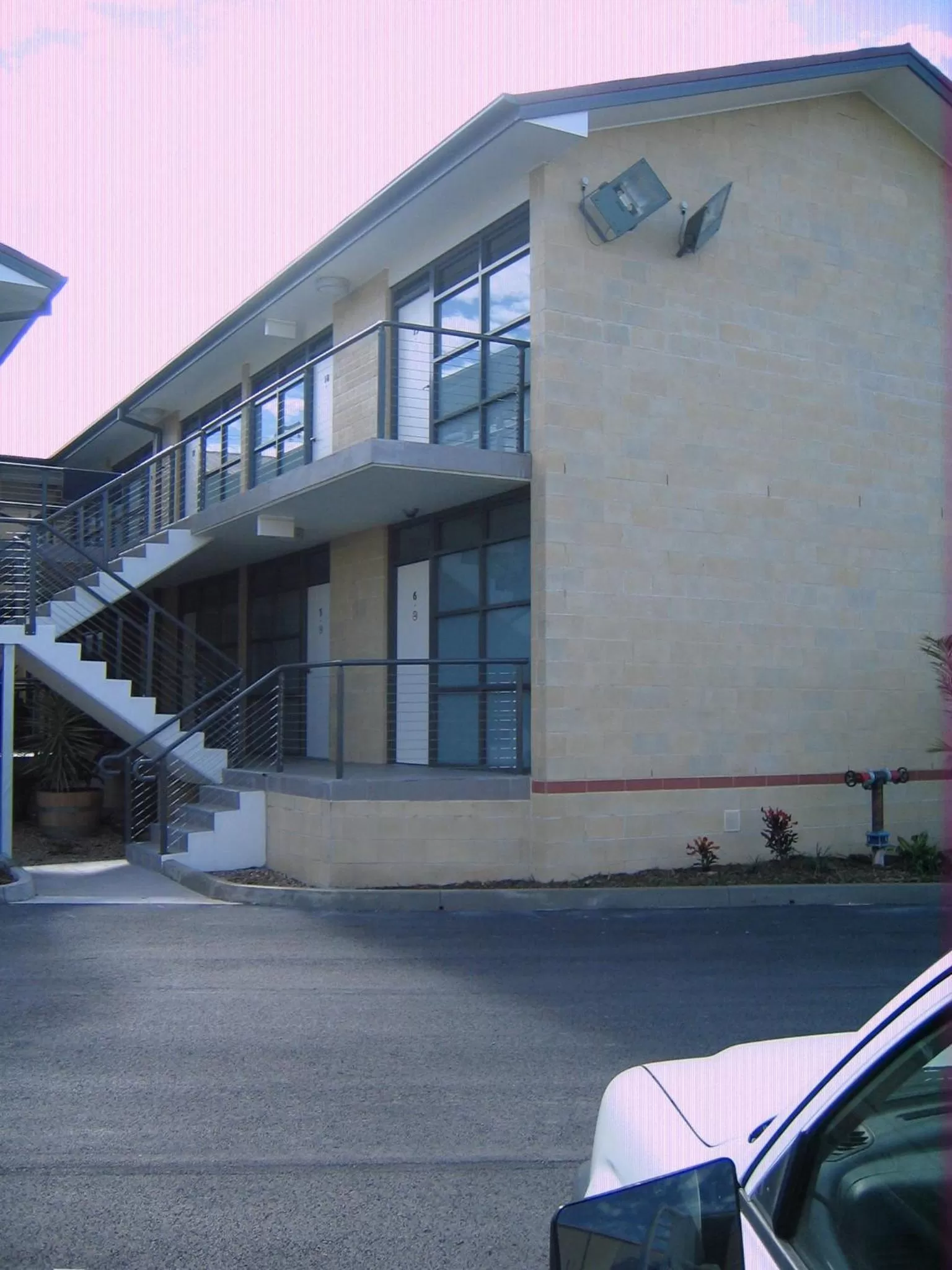 Property building in Queensport Tavern And Motel