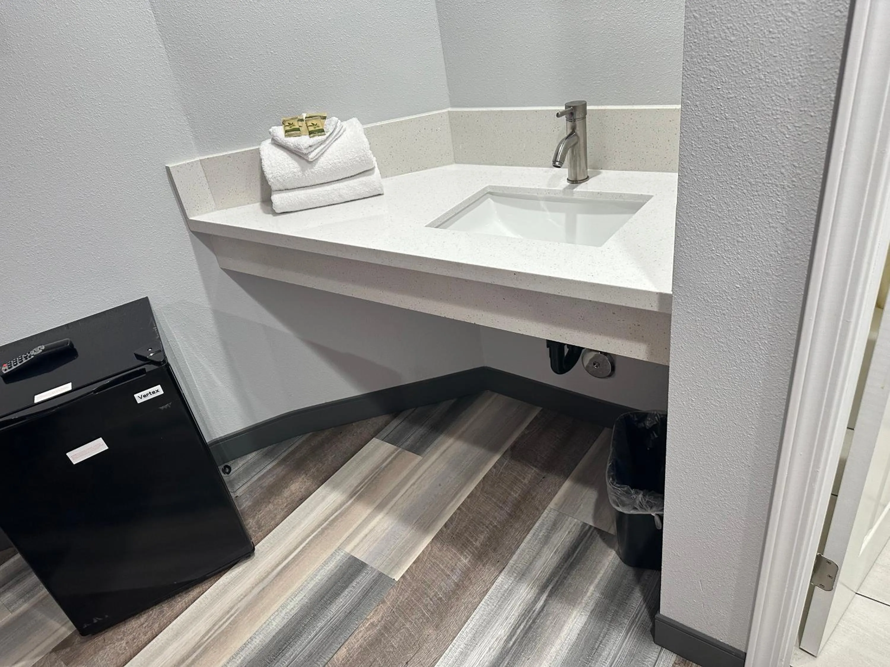 Sahara Inn - Los Angeles