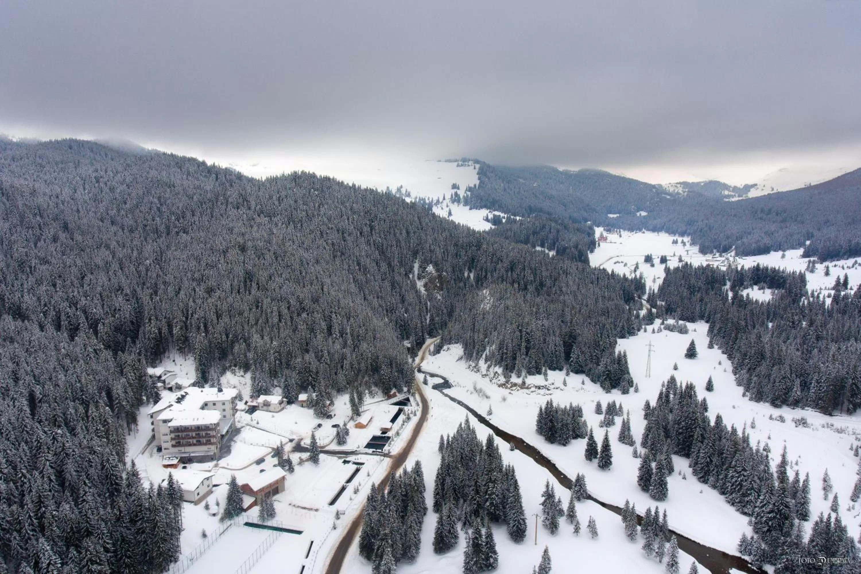 Property building in Hotel Belmont & Spa