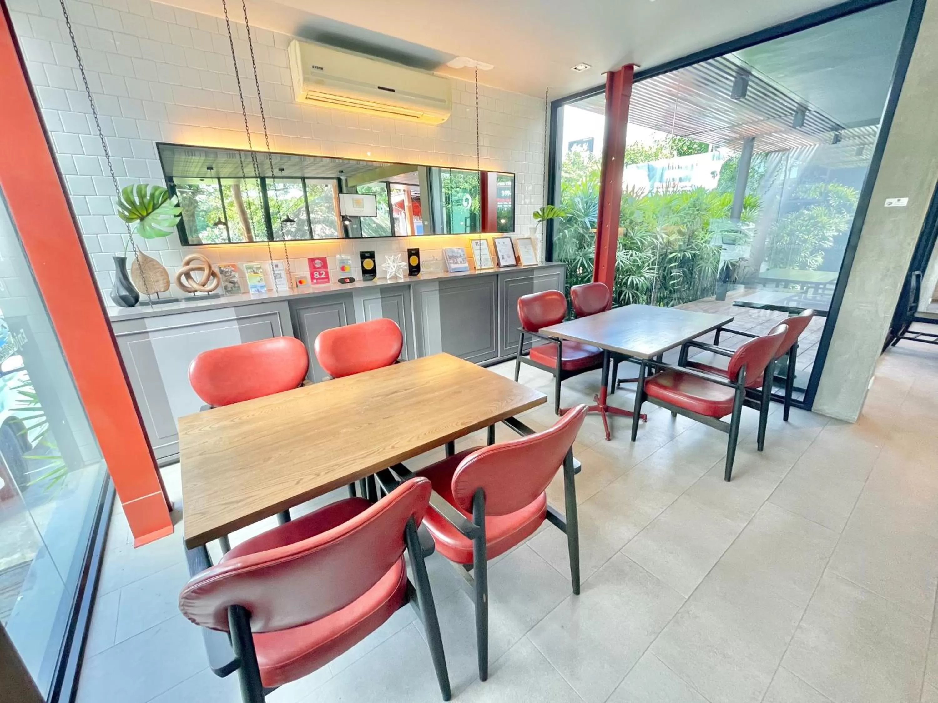 Restaurant/places to eat in Zensala Riverpark Resort-SHA Extra Plus