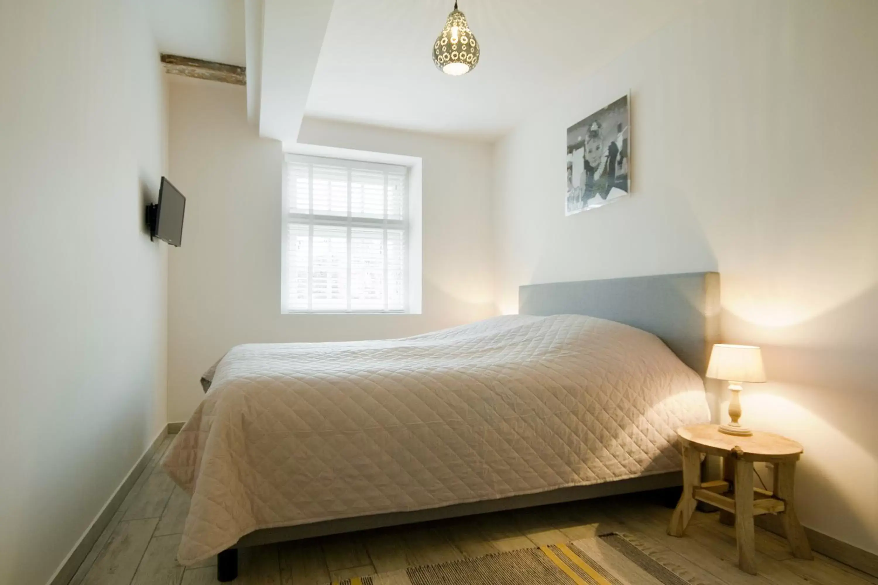 One-Bedroom Apartment in "Karel de Grote" Bergen One-Bedroom Apartment in "Karel de Grote" Bergen