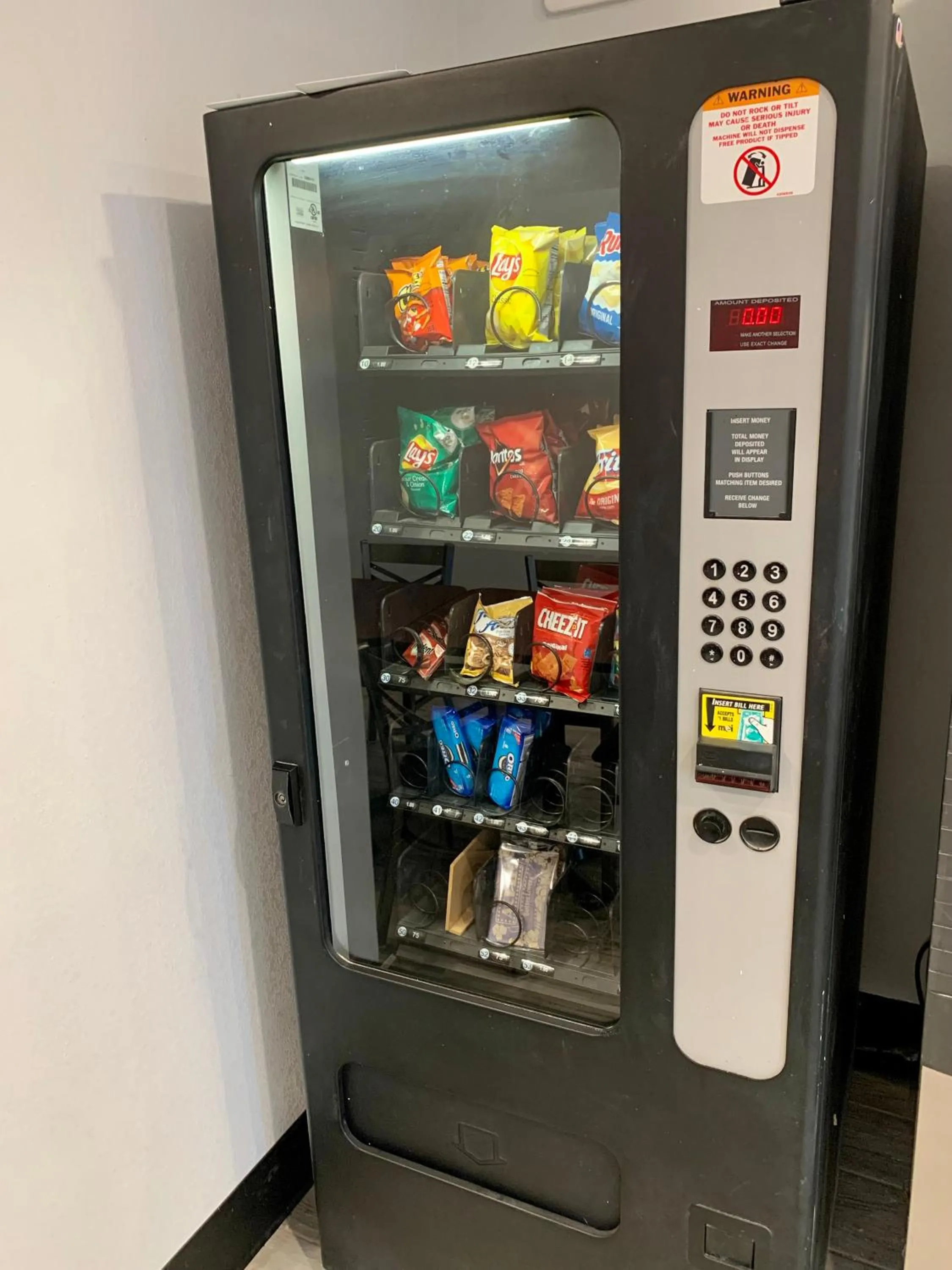 Supermarket/Shops in Executive Inn Midland