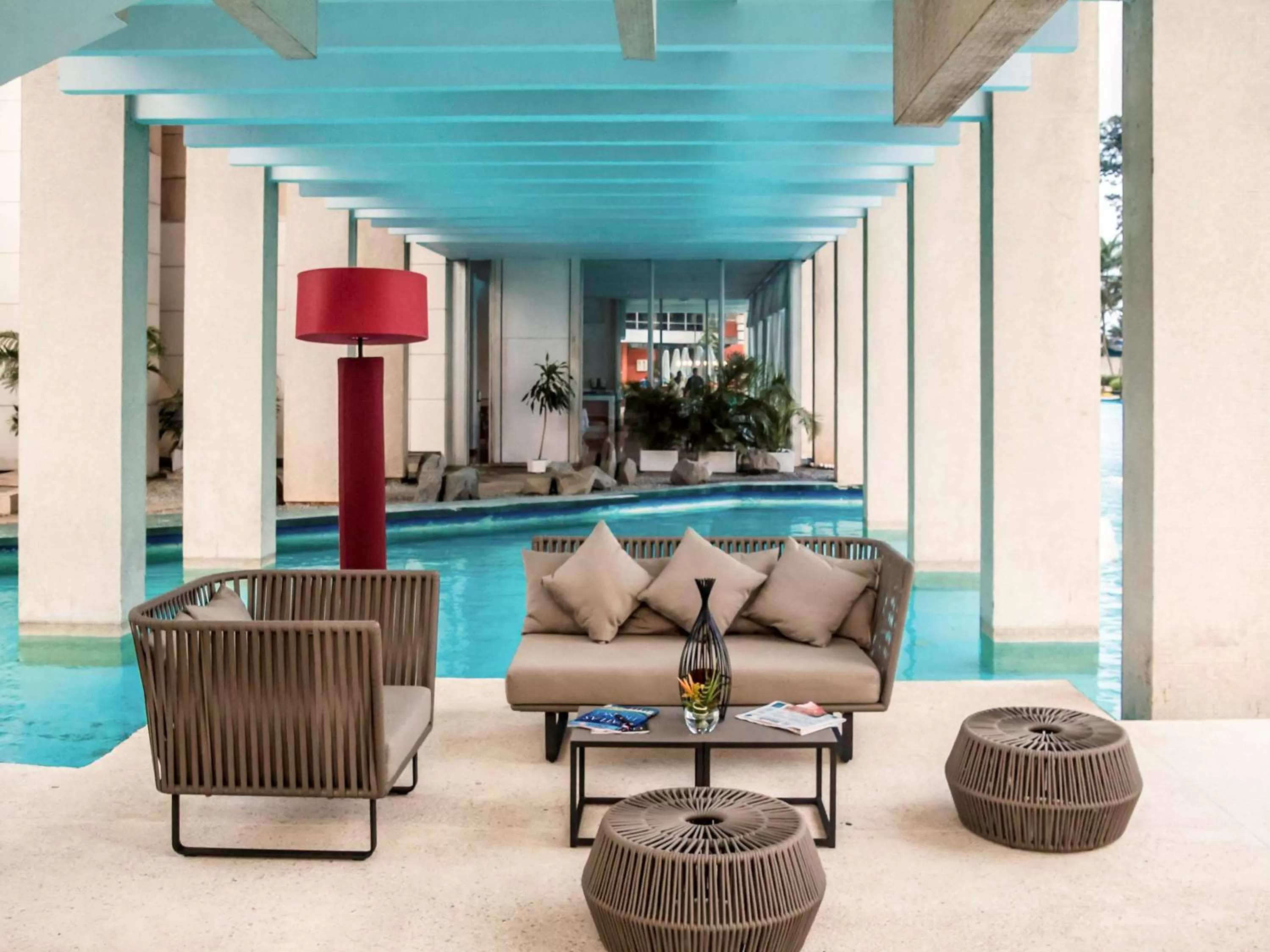 Lounge or bar in Sofitel Abidjan Hotel Ivoire