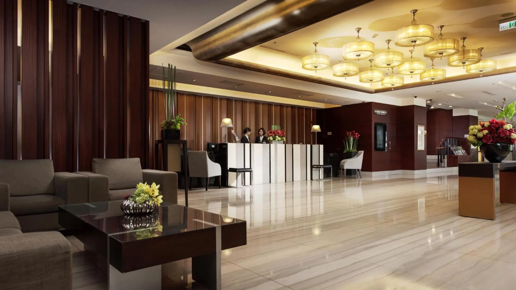 Lobby or reception in Urban Hotel33