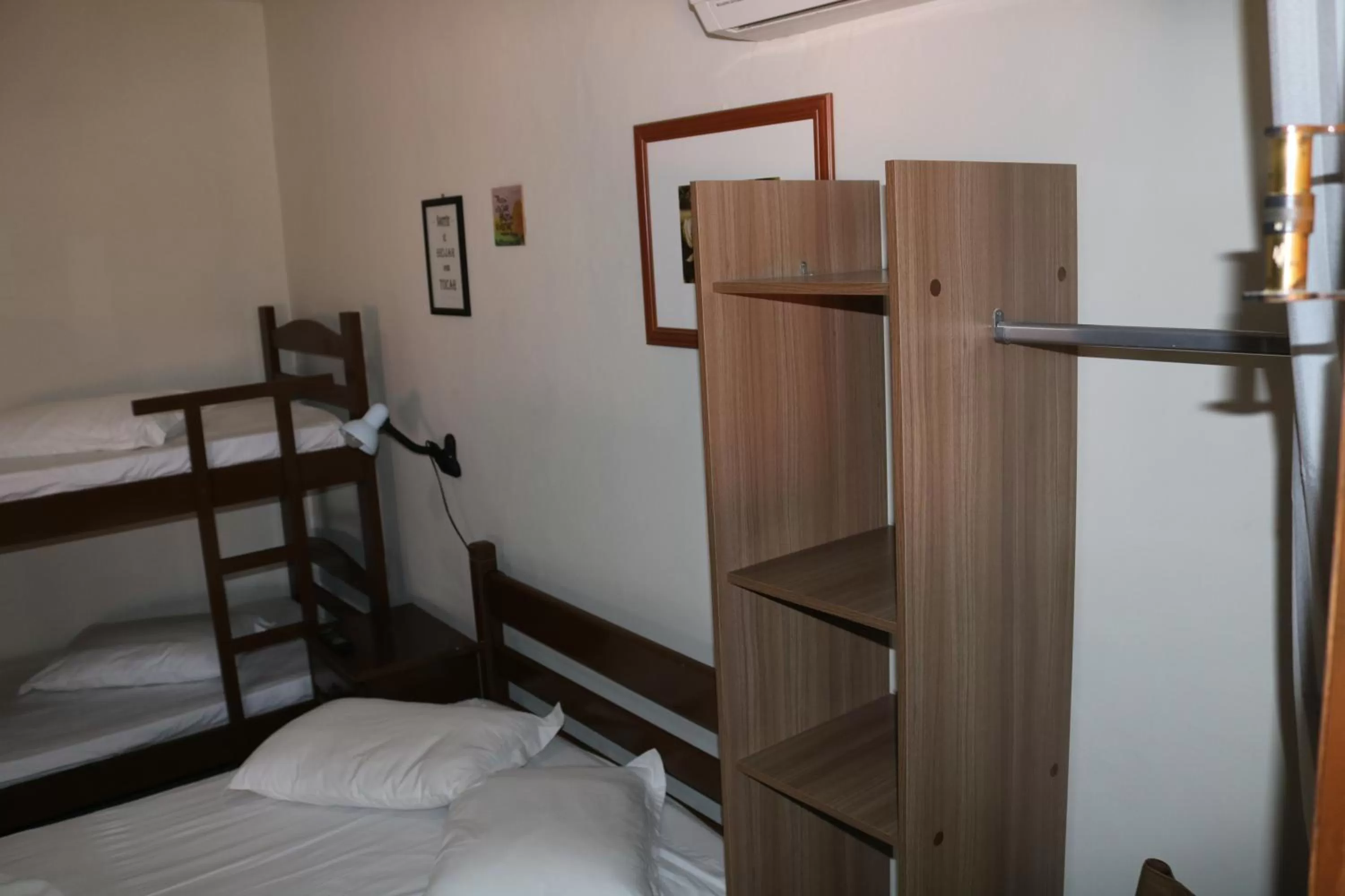 Photo of the whole room, Bed in Pousada Flor Dália