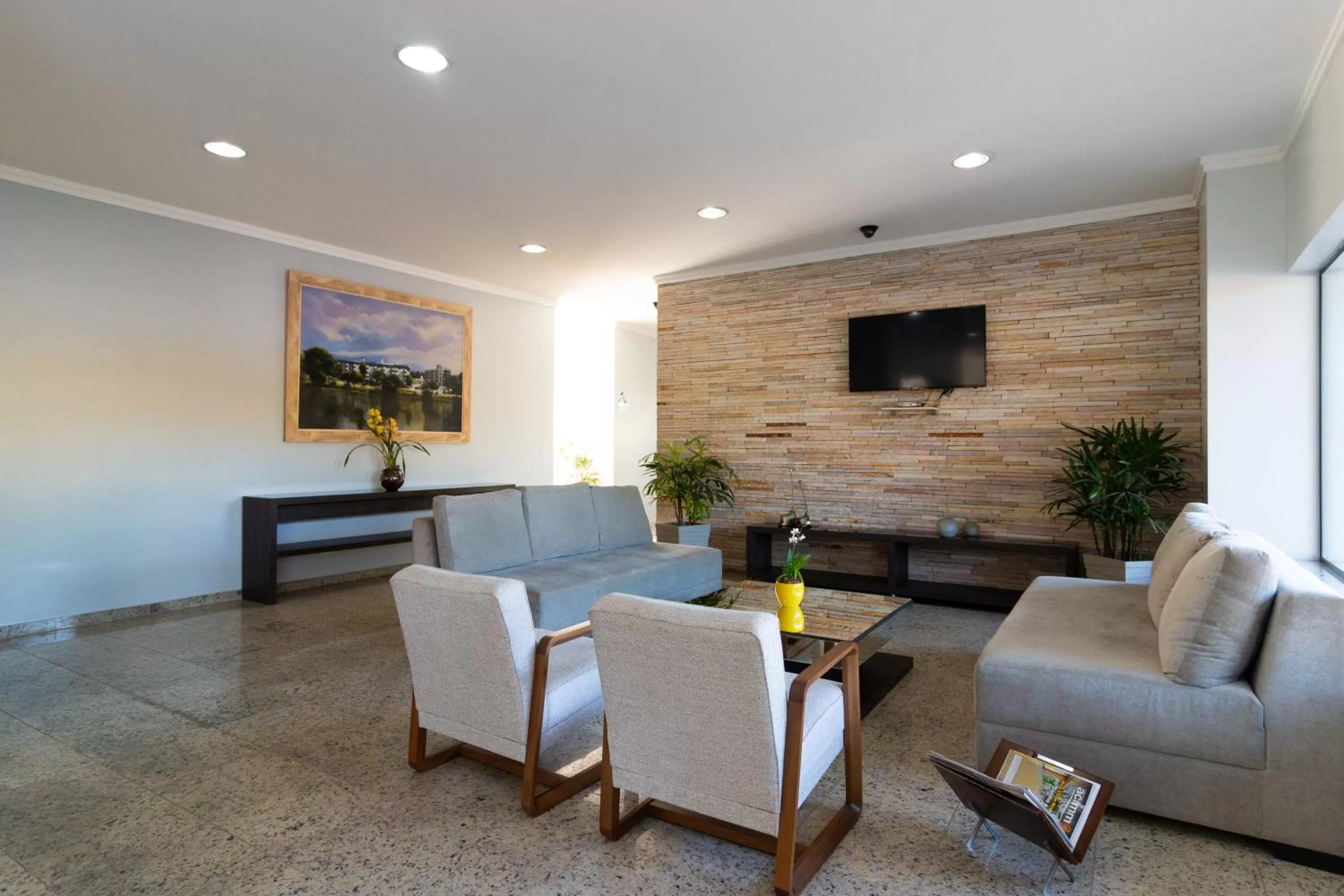 Communal lounge/ TV room in Bristol Zaniboni Mogi Mirim