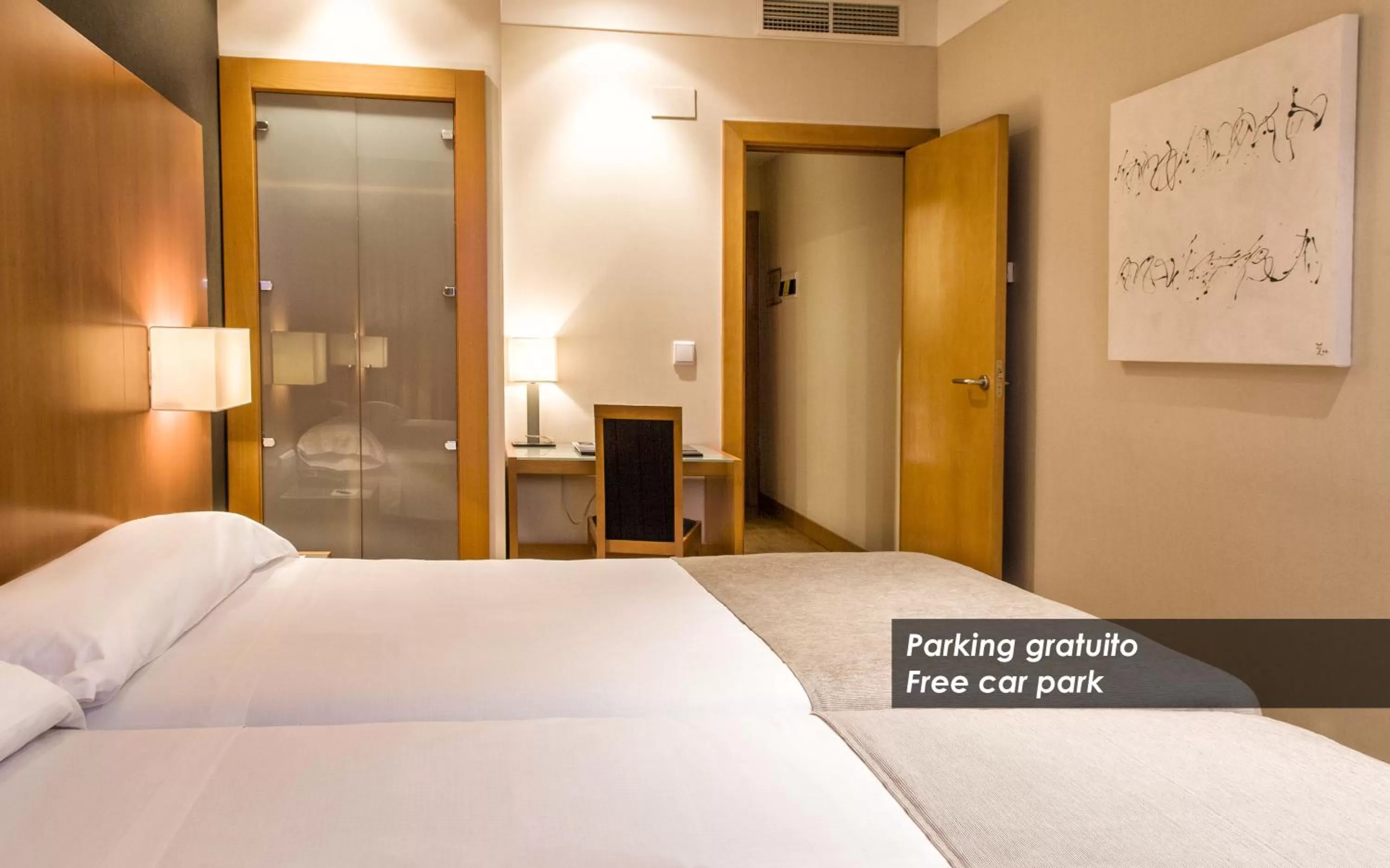 Decorative detail, Bed in Zenit Logroño