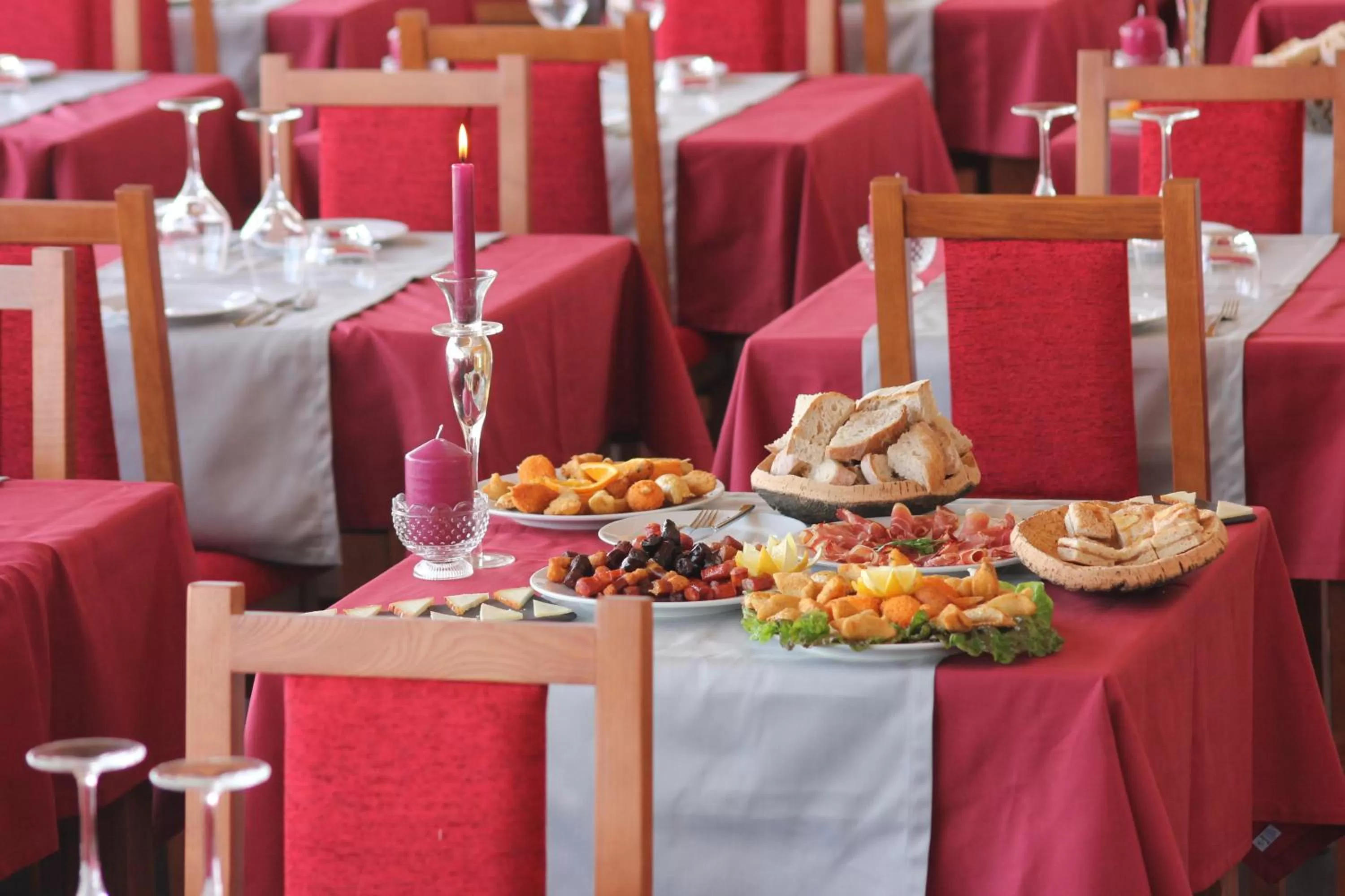 Restaurant/places to eat in Dom Dinis Marvão