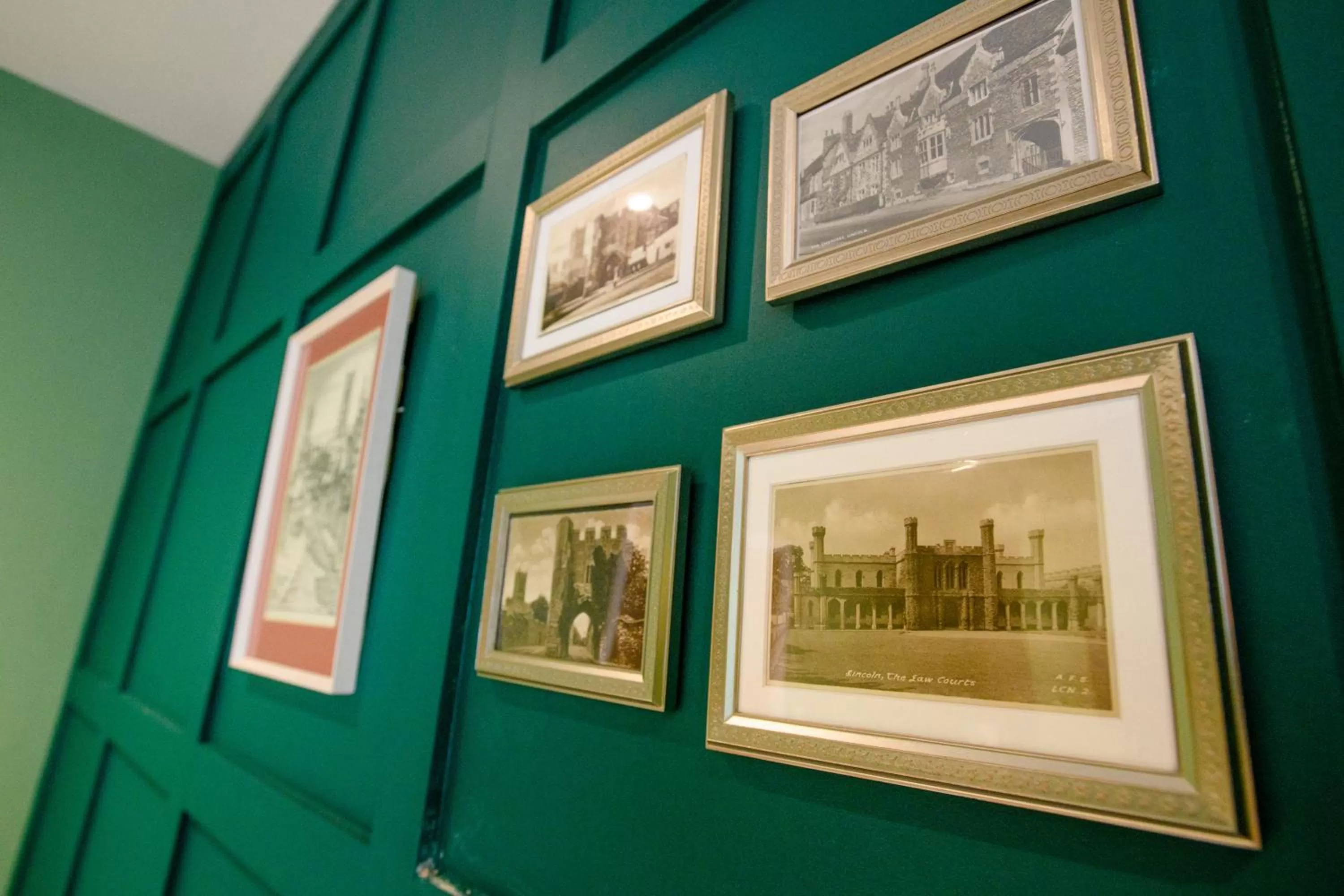 Decorative detail in Tavmar Accommodation