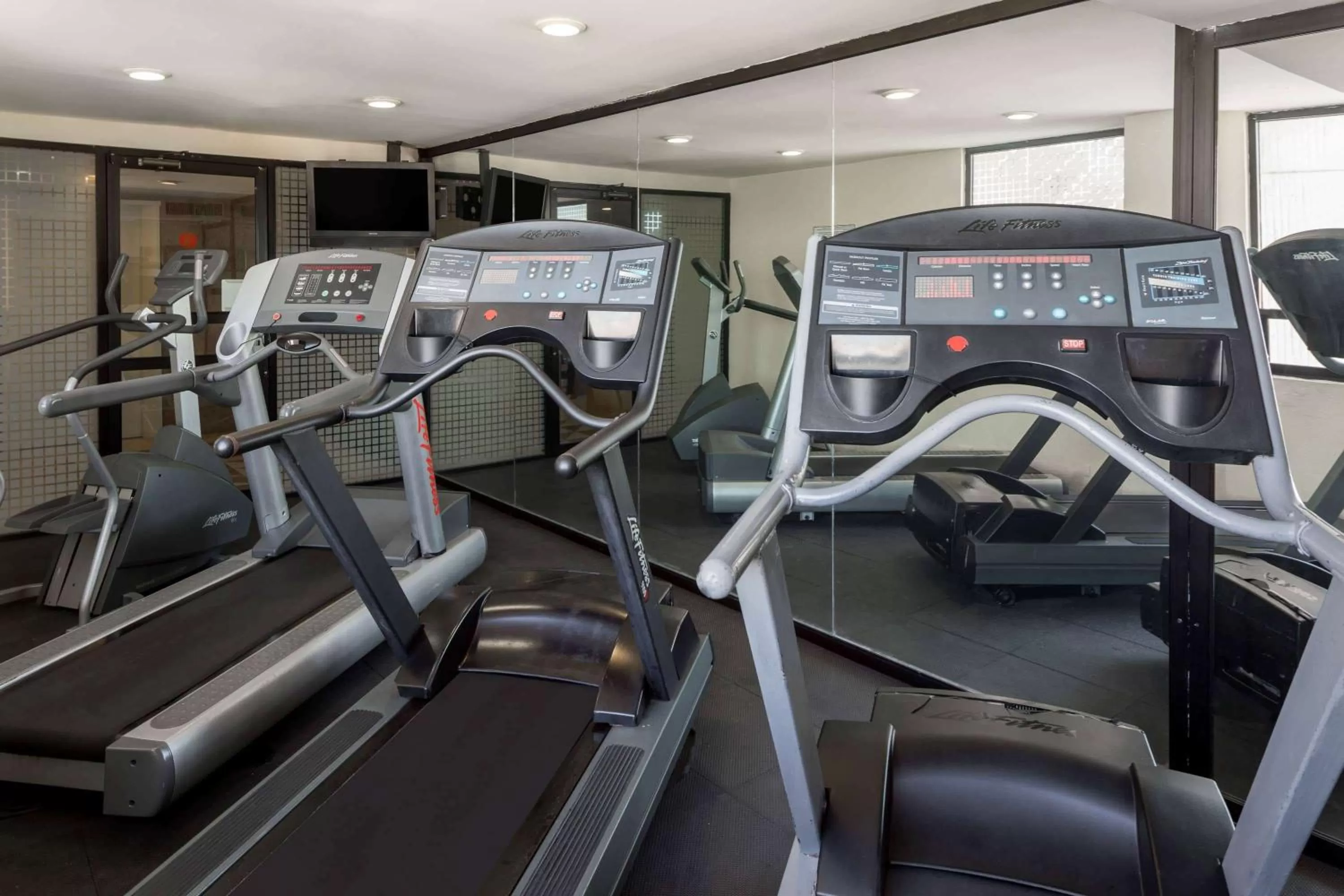 Fitness centre/facilities in Ramada Hola Culiacan