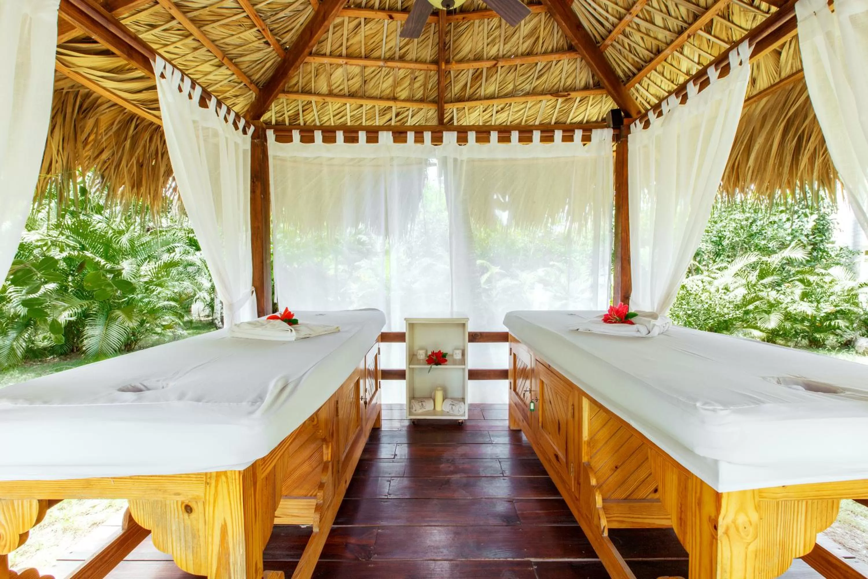 Spa and wellness centre/facilities in AVENTURA VILLAGE LOS CORALES BEACH and SPA