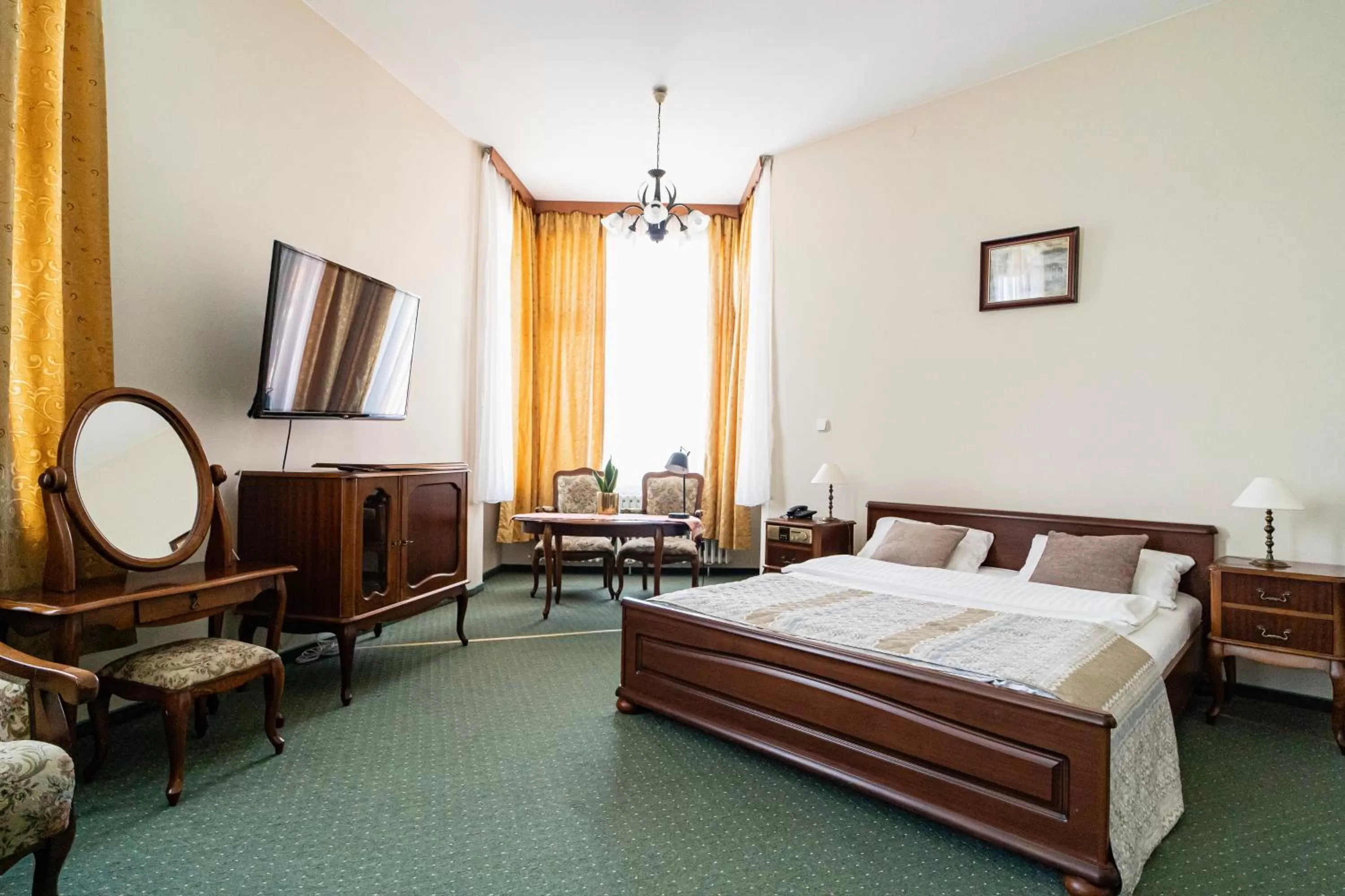 Bed in Hotel Polonia