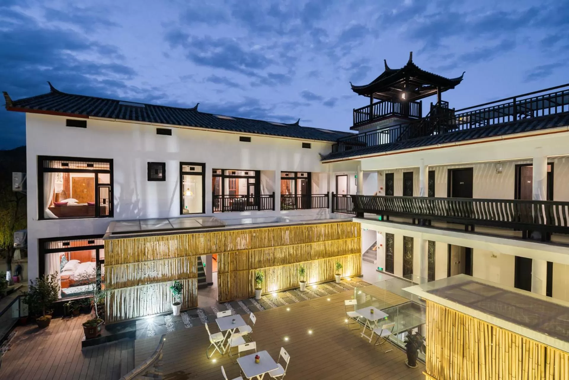 Bird's eye view, Property Building in Lijiang Gemmer Hotel