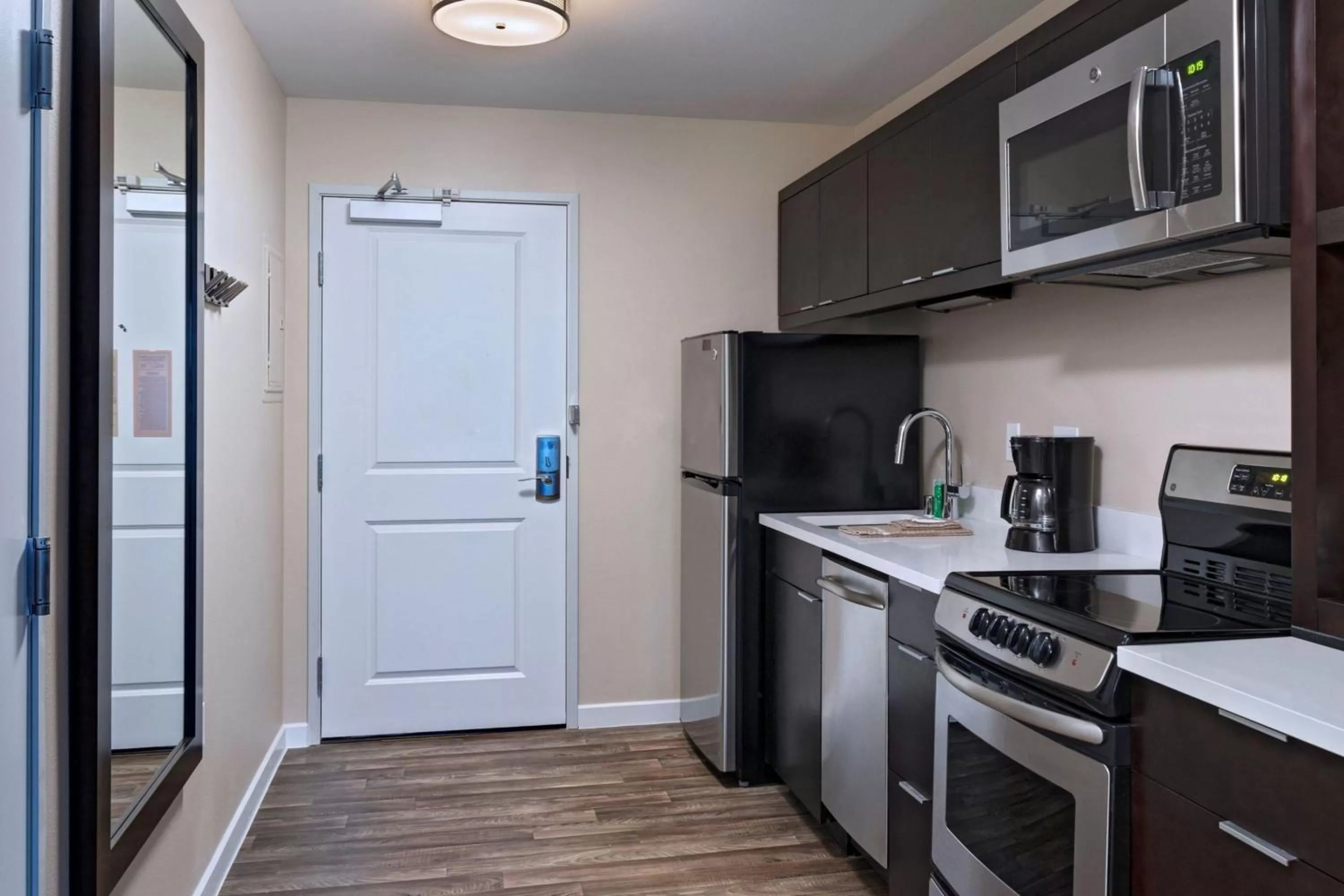 Bedroom in TownePlace Suites by Marriott Tacoma Lakewood