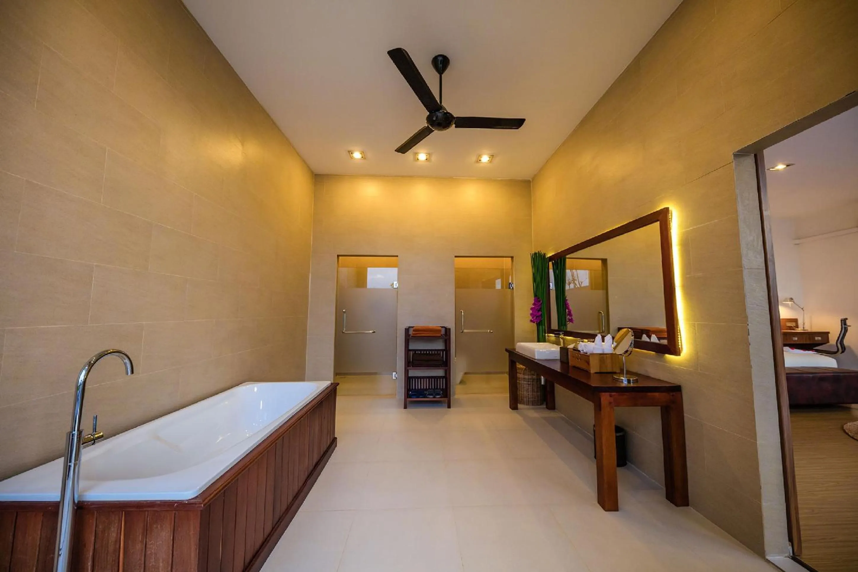 Bathroom, Bed in Angkor Rendezvous