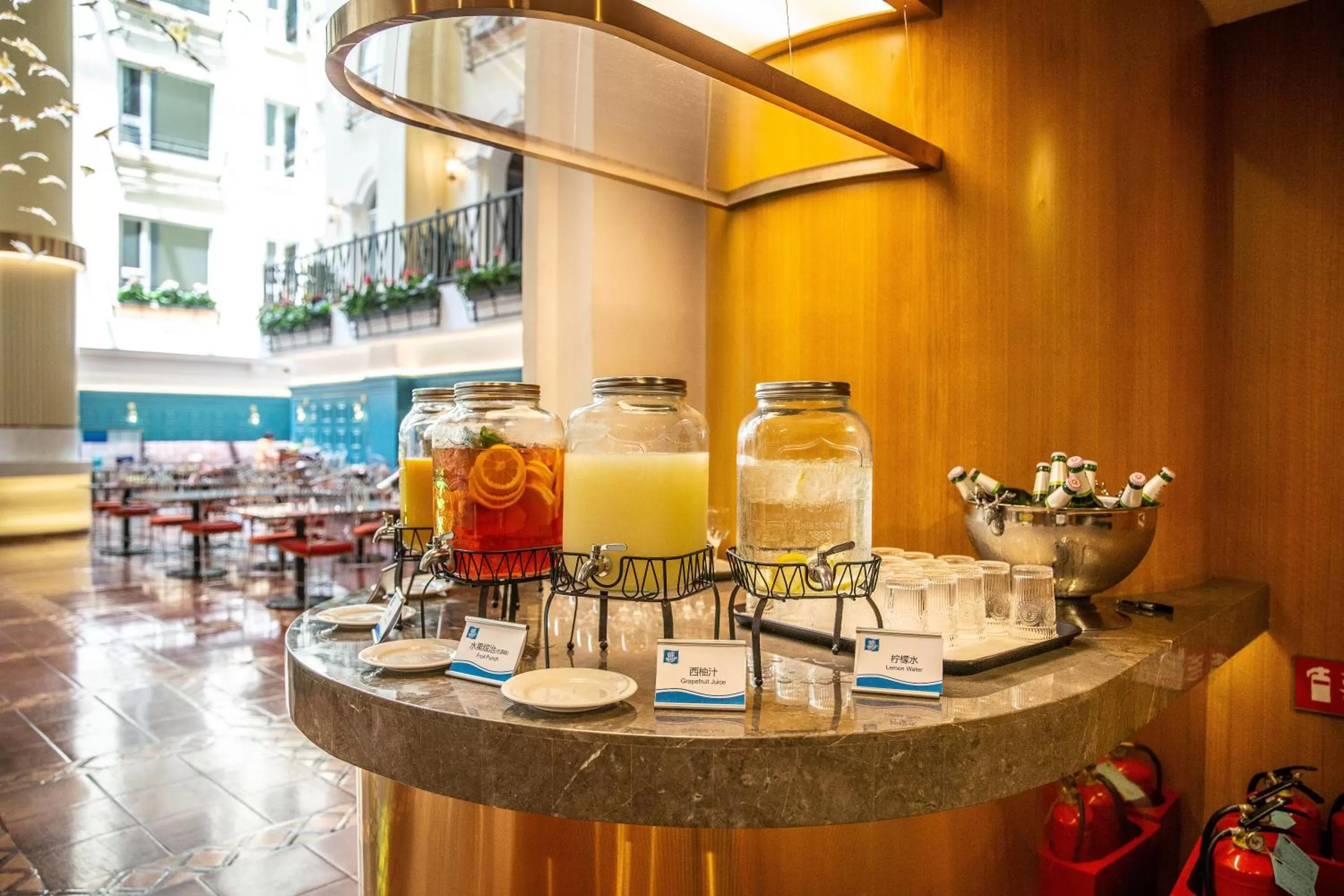 Restaurant/places to eat in Beijing XinQiao Hotel