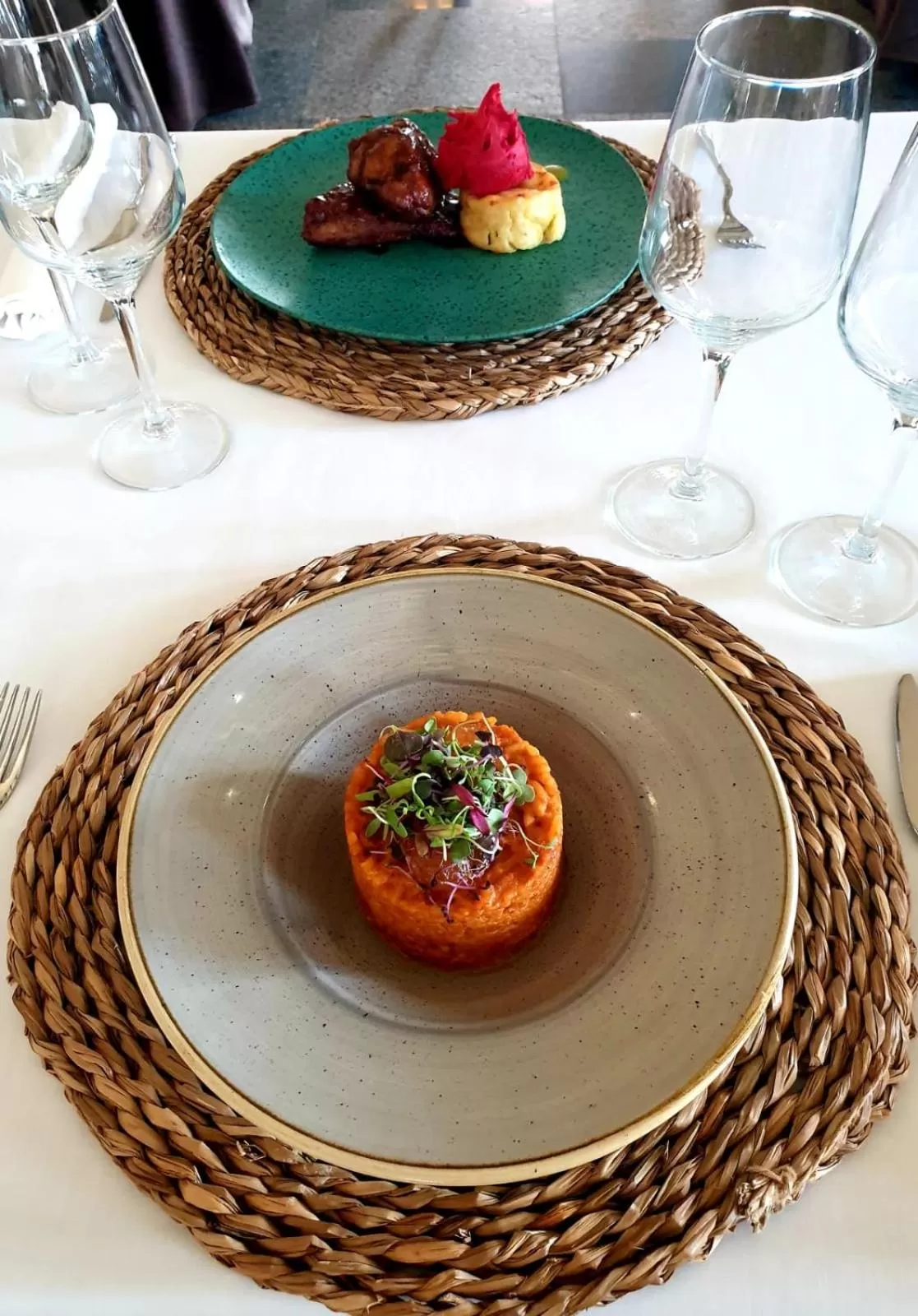 Food and drinks in Hospes Palacio de Arenales & Spa