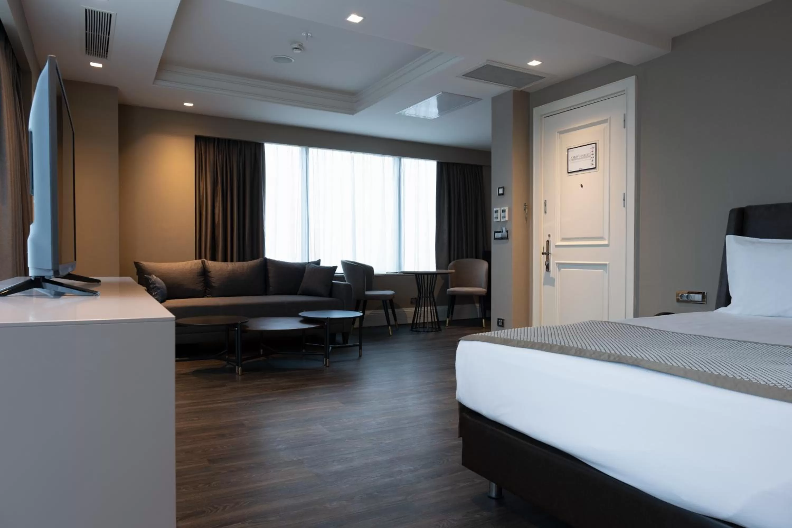 Bed in Windsor Hotel & Convention Center Istanbul