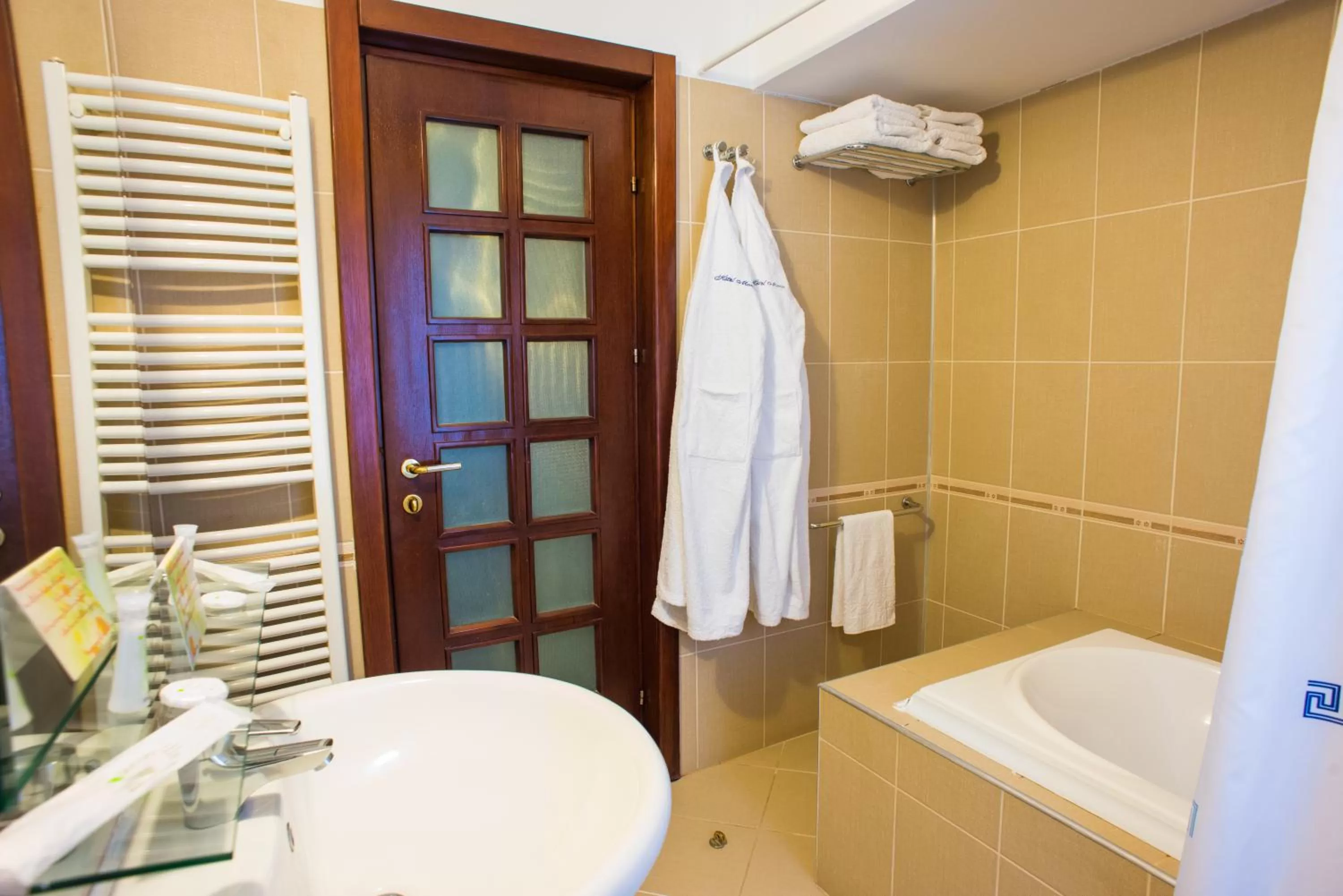 Bathroom in Hotel Maria