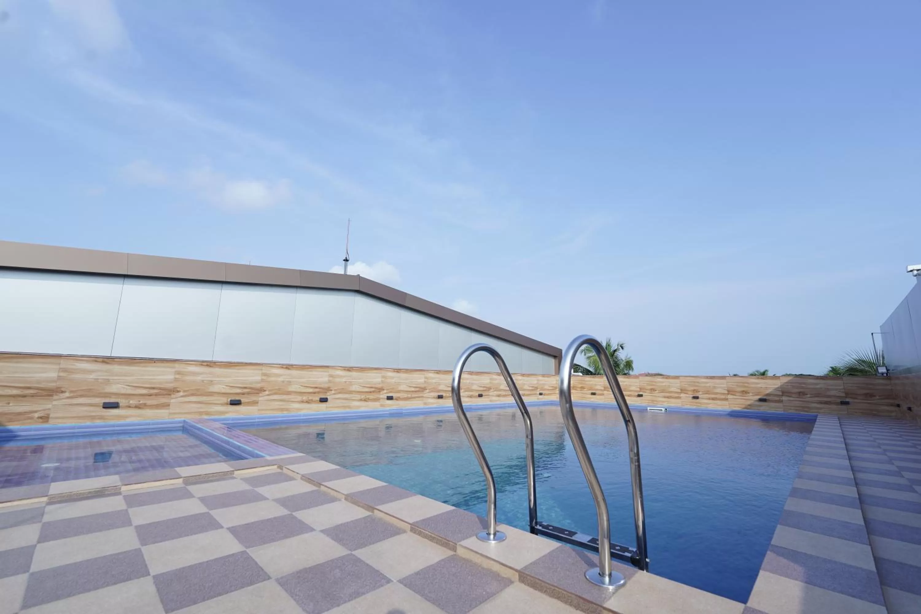 Hotel Newline Orchid