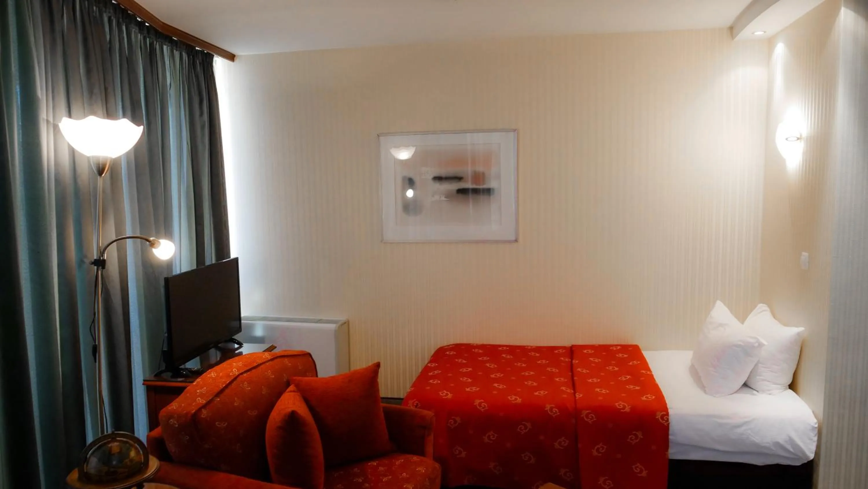 Bed in Hotel Bankya Palace