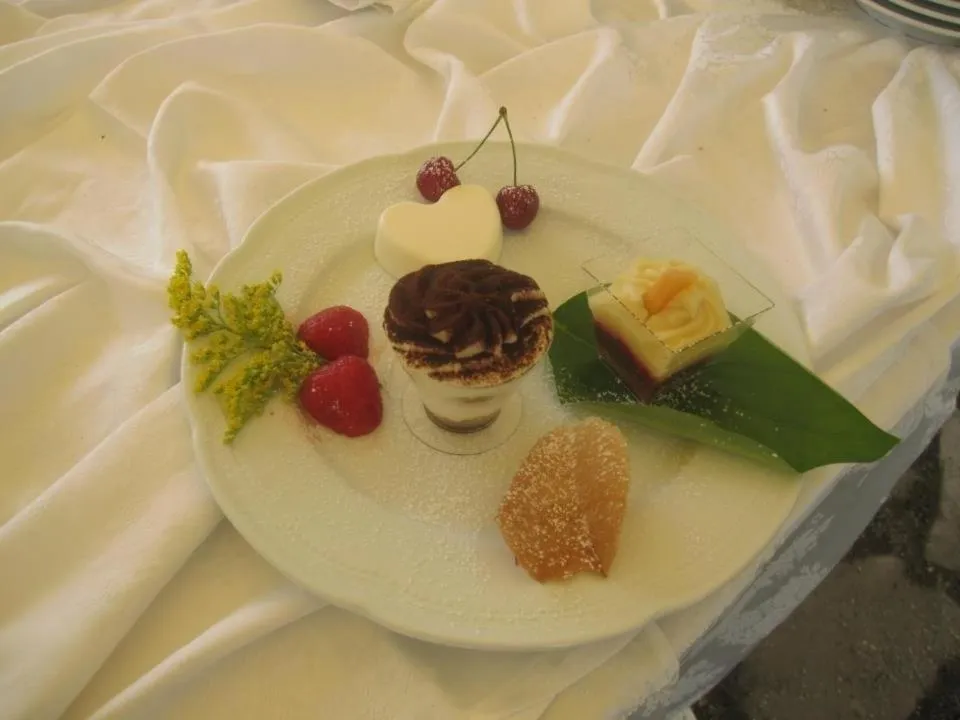 Food in Hotel Holiday Sul Lago