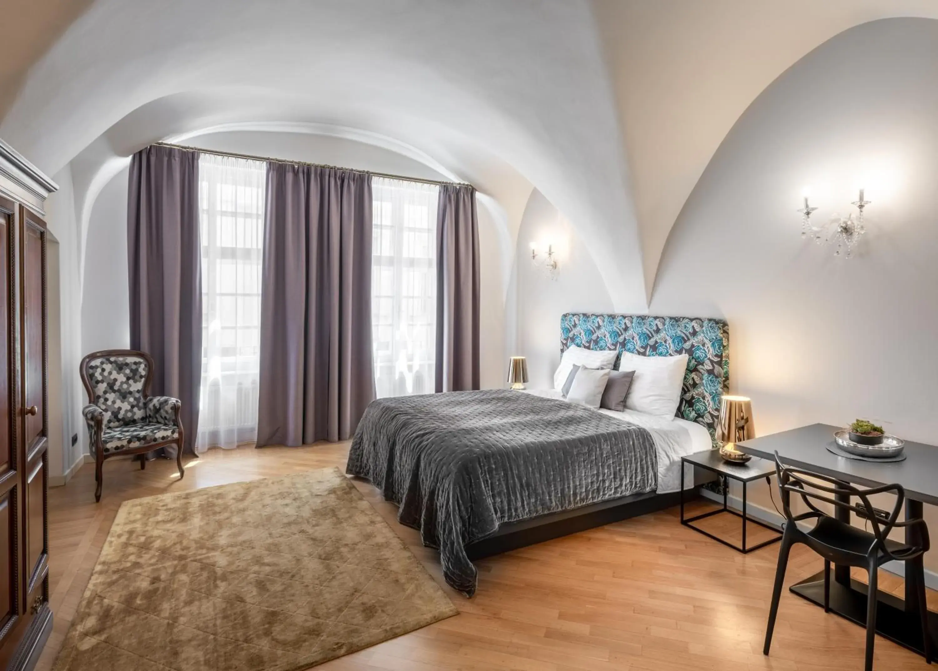 Deluxe Studio in Chateau 9 Apartments by Adrez Deluxe Studio in Chateau 9 Apartments by Adrez