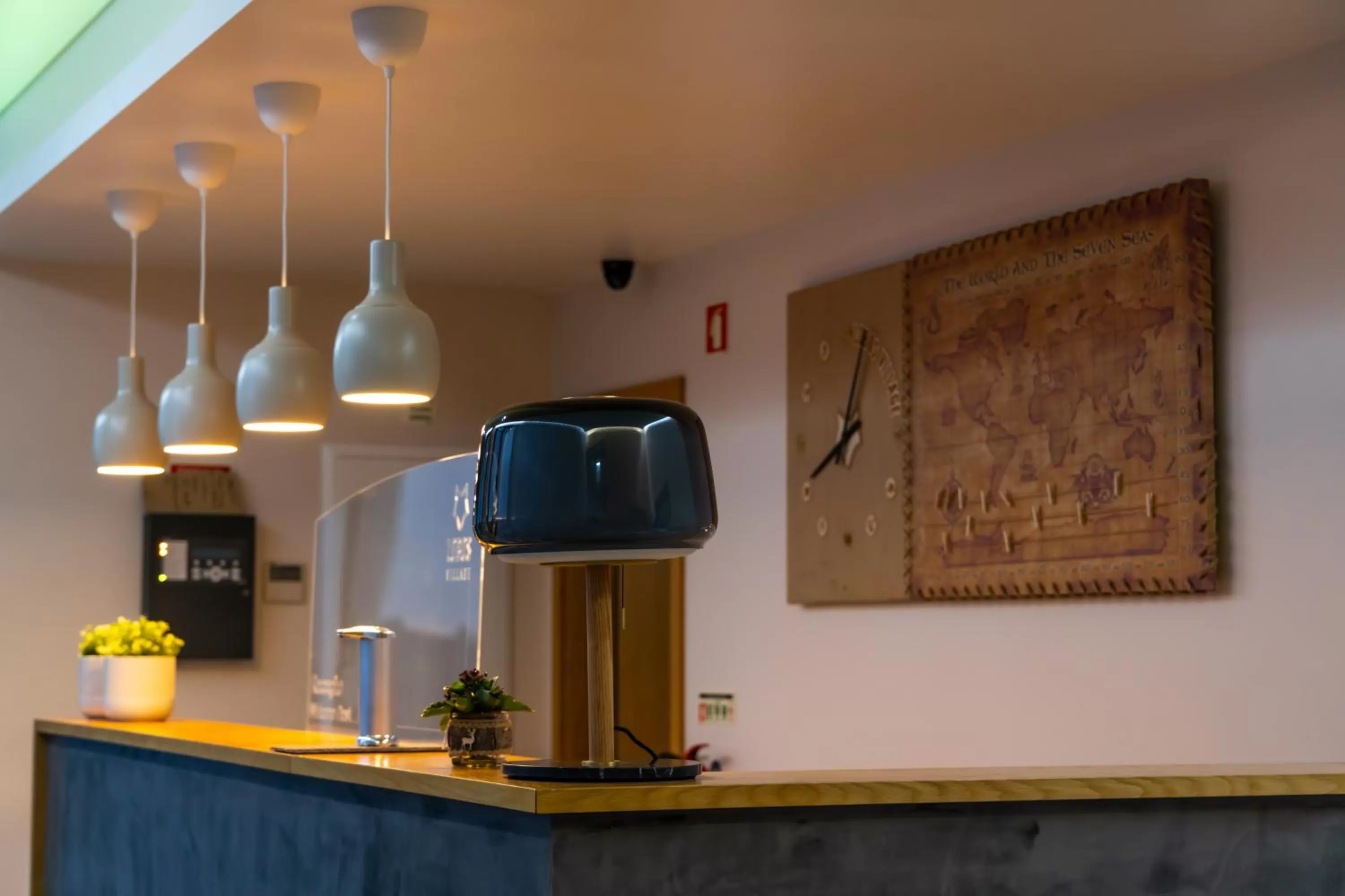 TV/Entertainment Center in LOBOS VILLAGE - Alojamento