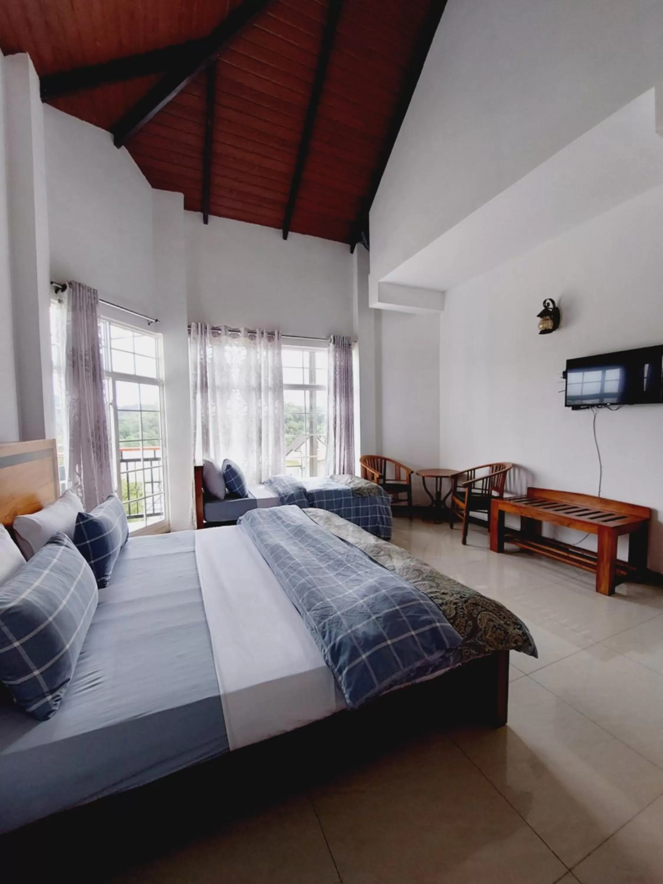 Bedroom, Bed in Misthill Rest - Lavish Villa