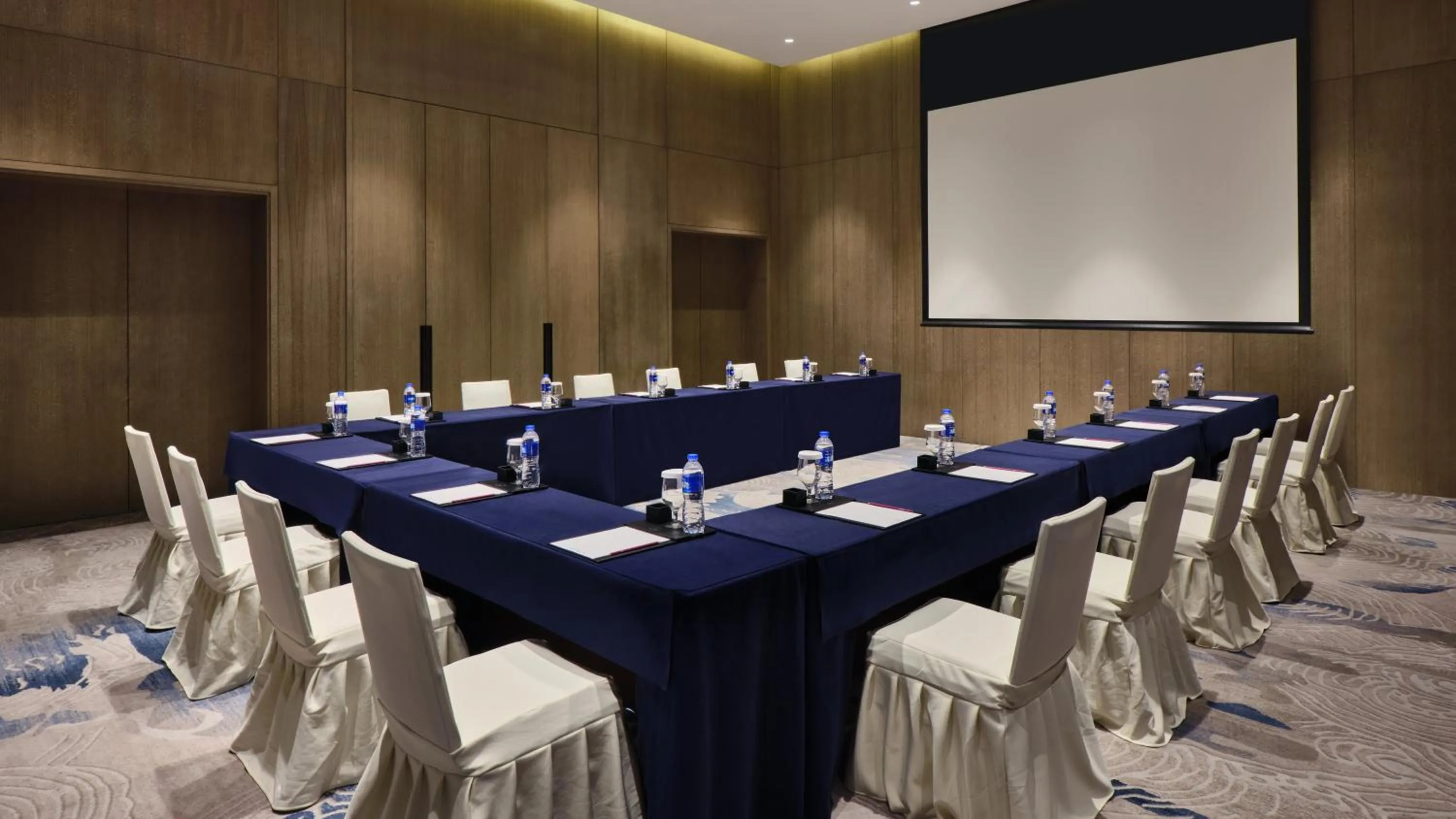 Meeting/conference room in Crowne Plaza Wuhan Development Zone by IHG