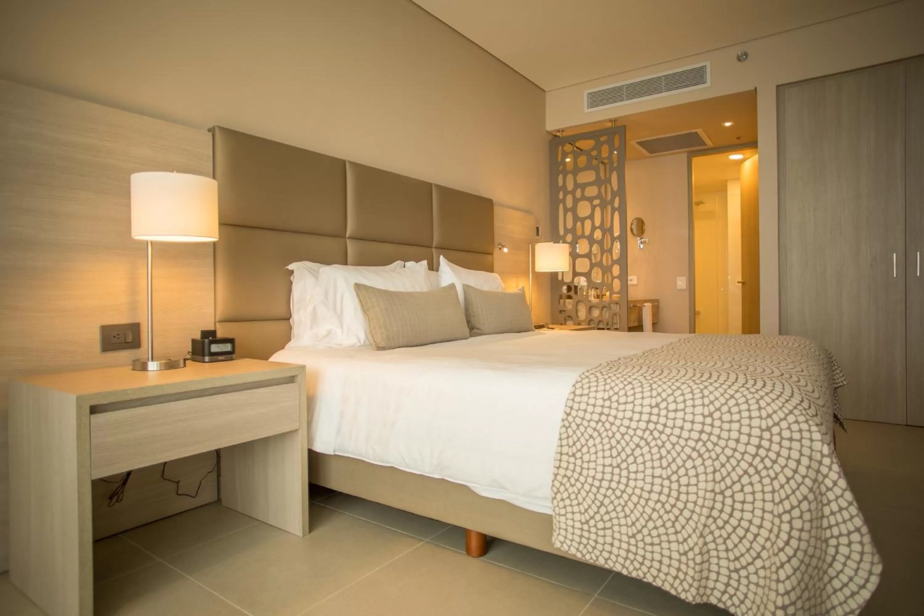 Photo of the whole room, Bed in Estelar Cartagena de Indias Hotel y Centro de Convenciones