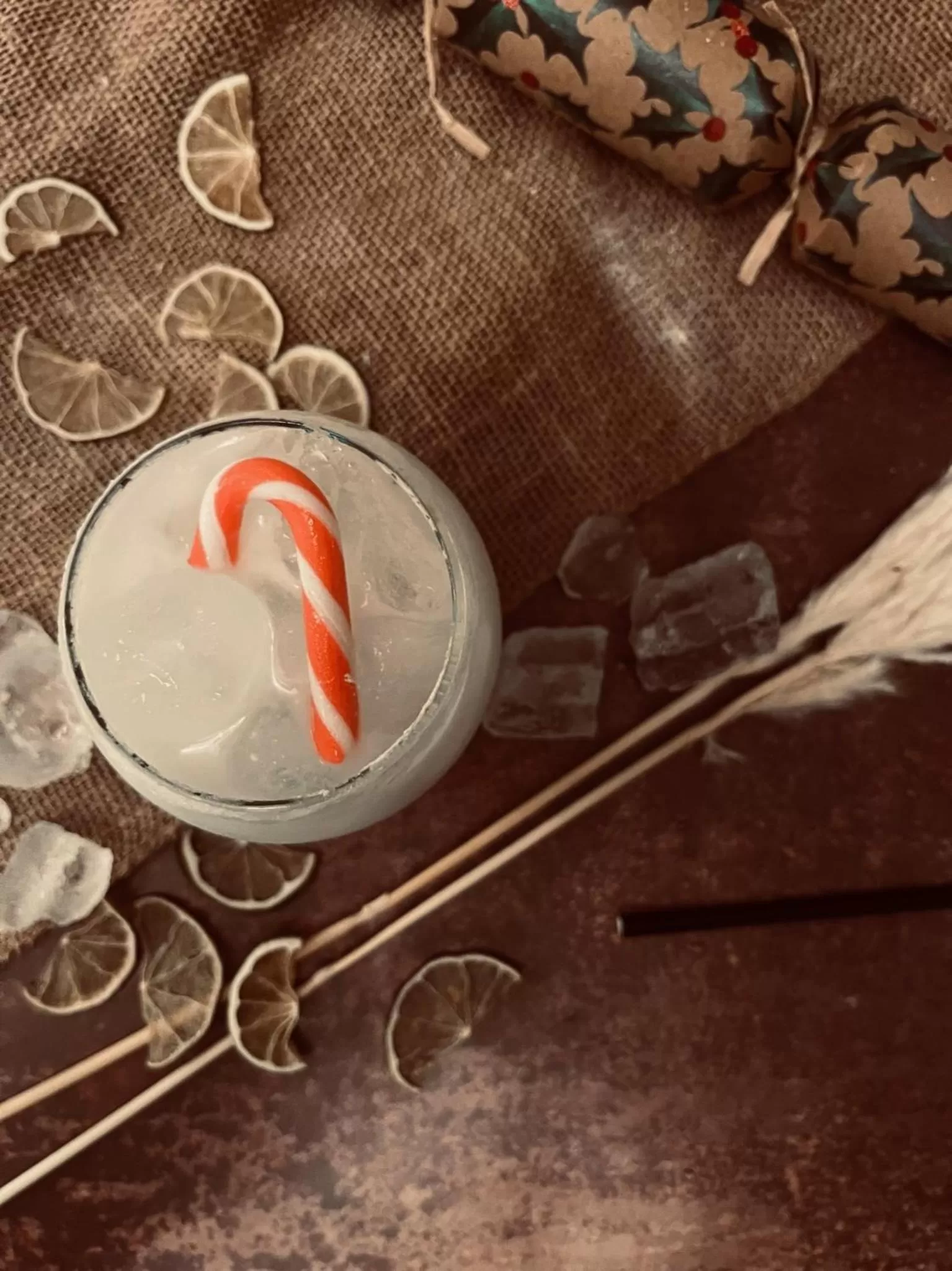 The Wheatsheaf Pub, Kitchen & Rooms