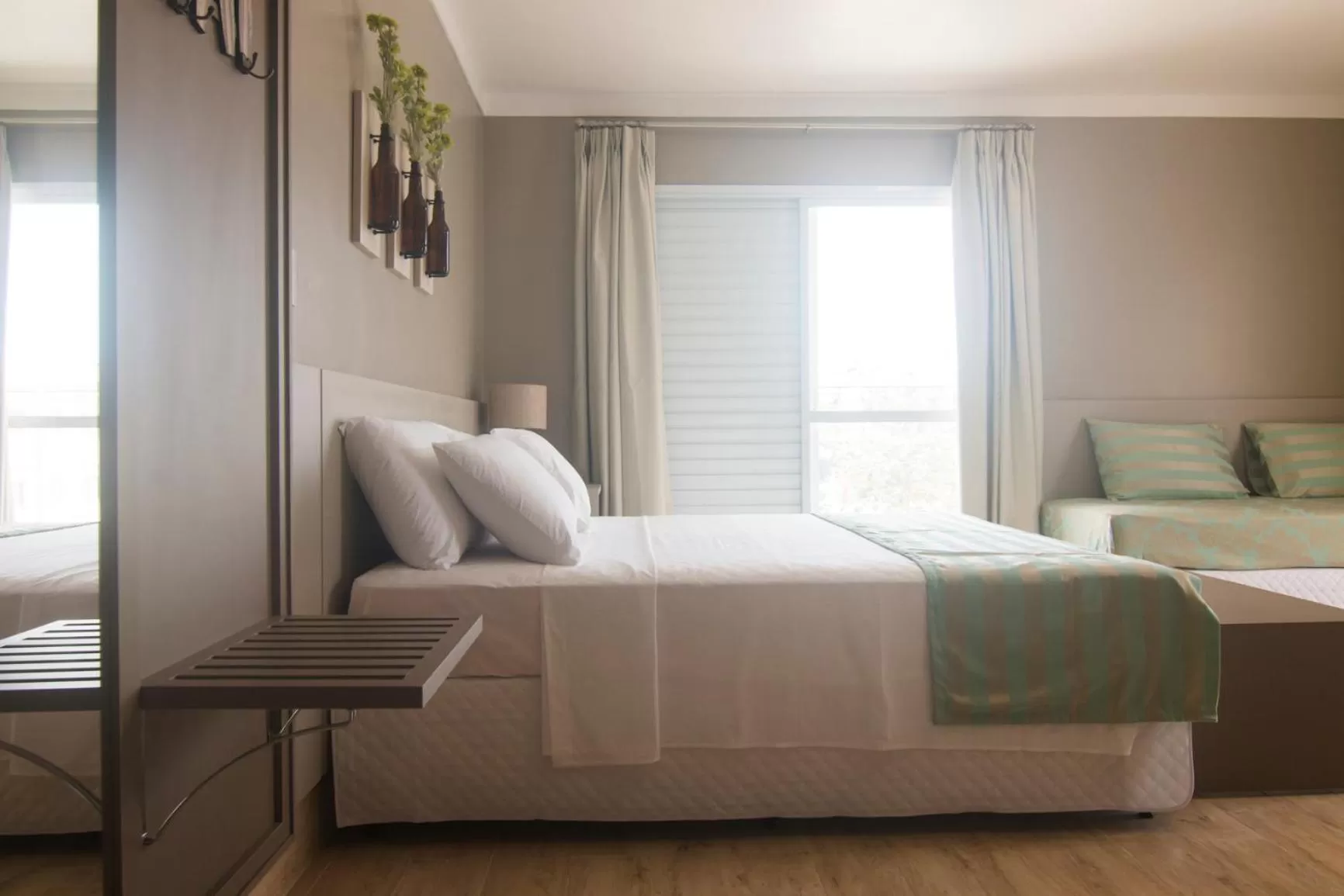 Property building, Bed in Pousada Villa Di Enzo