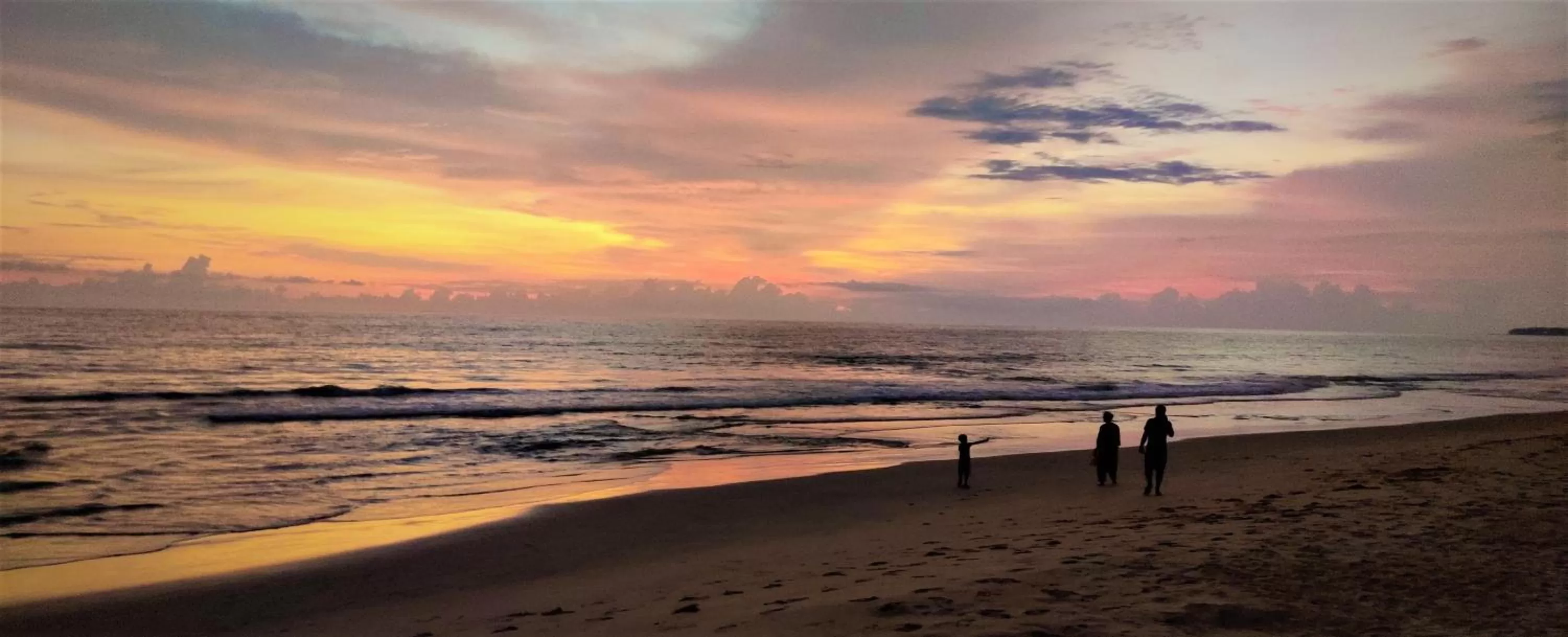 Beach in White Shell Beach House