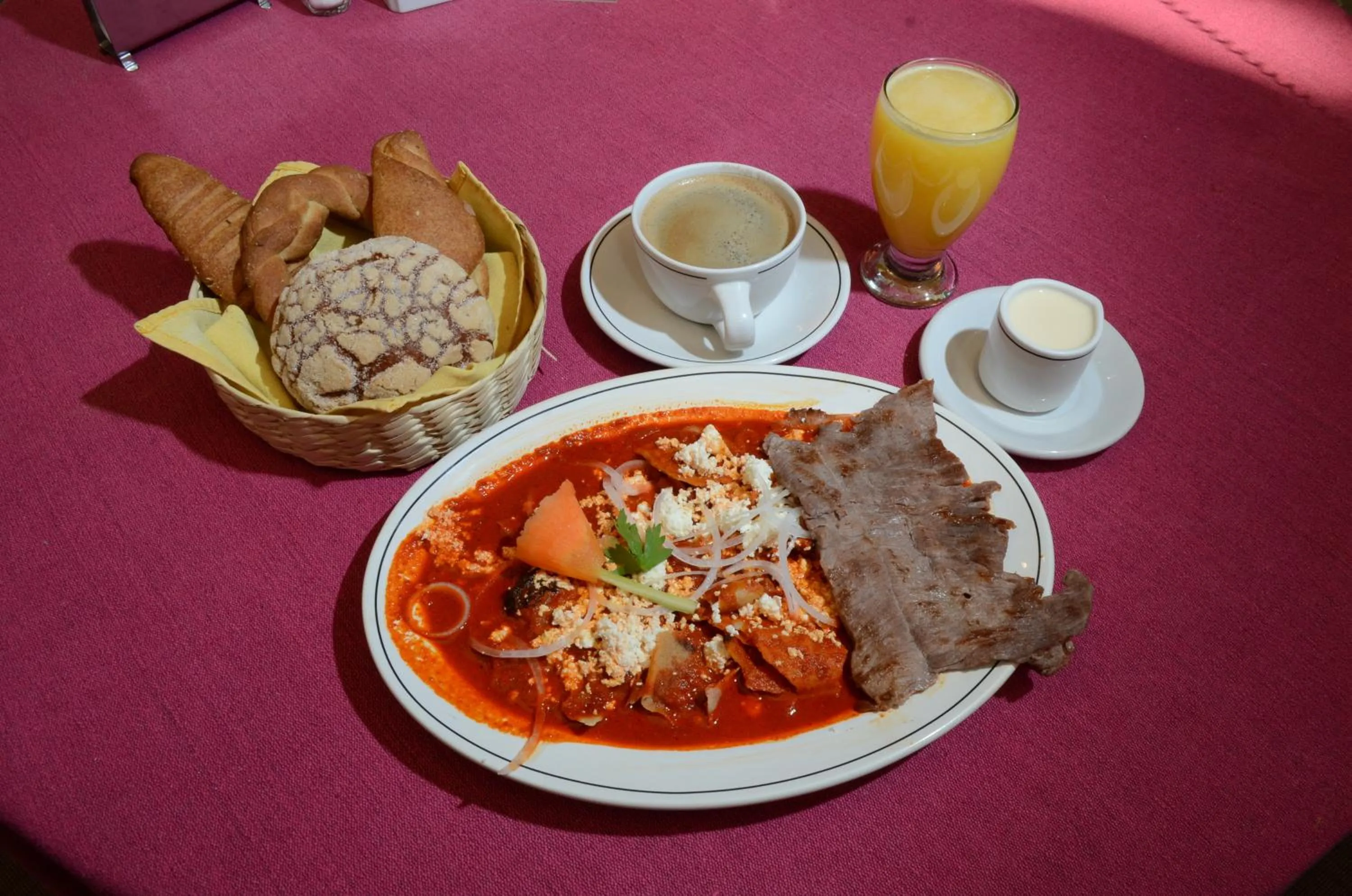 Breakfast in Hotel Casa Antigua