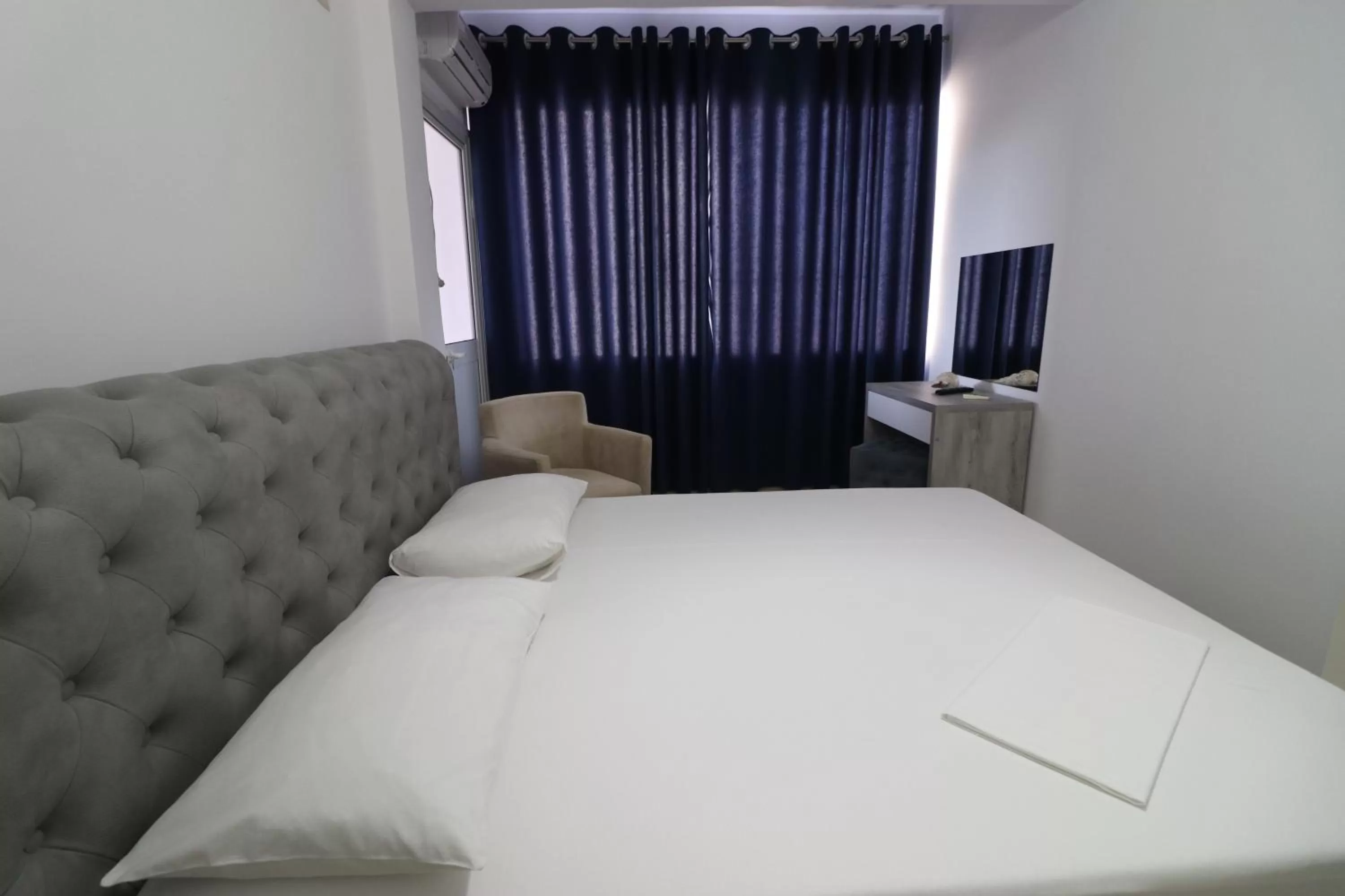 Bed in HOTEL KRISTAL