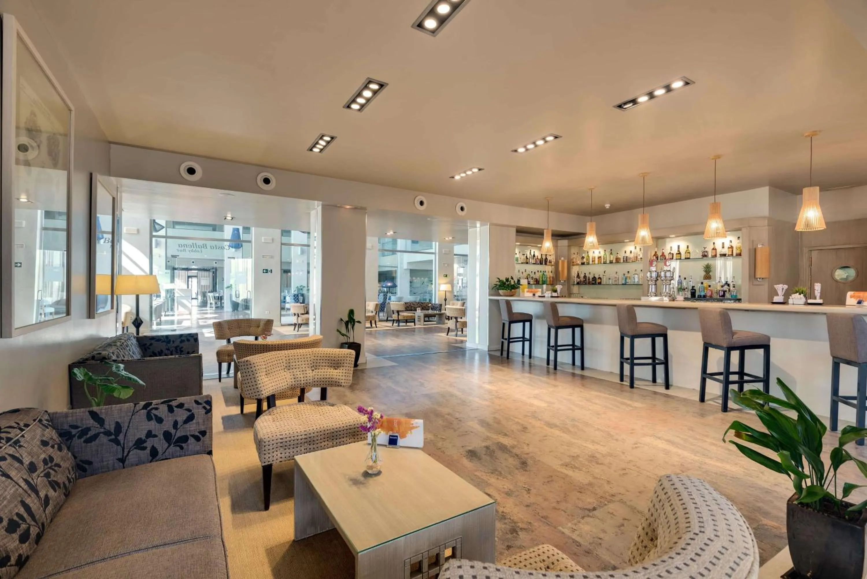 Lounge or bar in Barceló Costa Ballena Golf & Spa