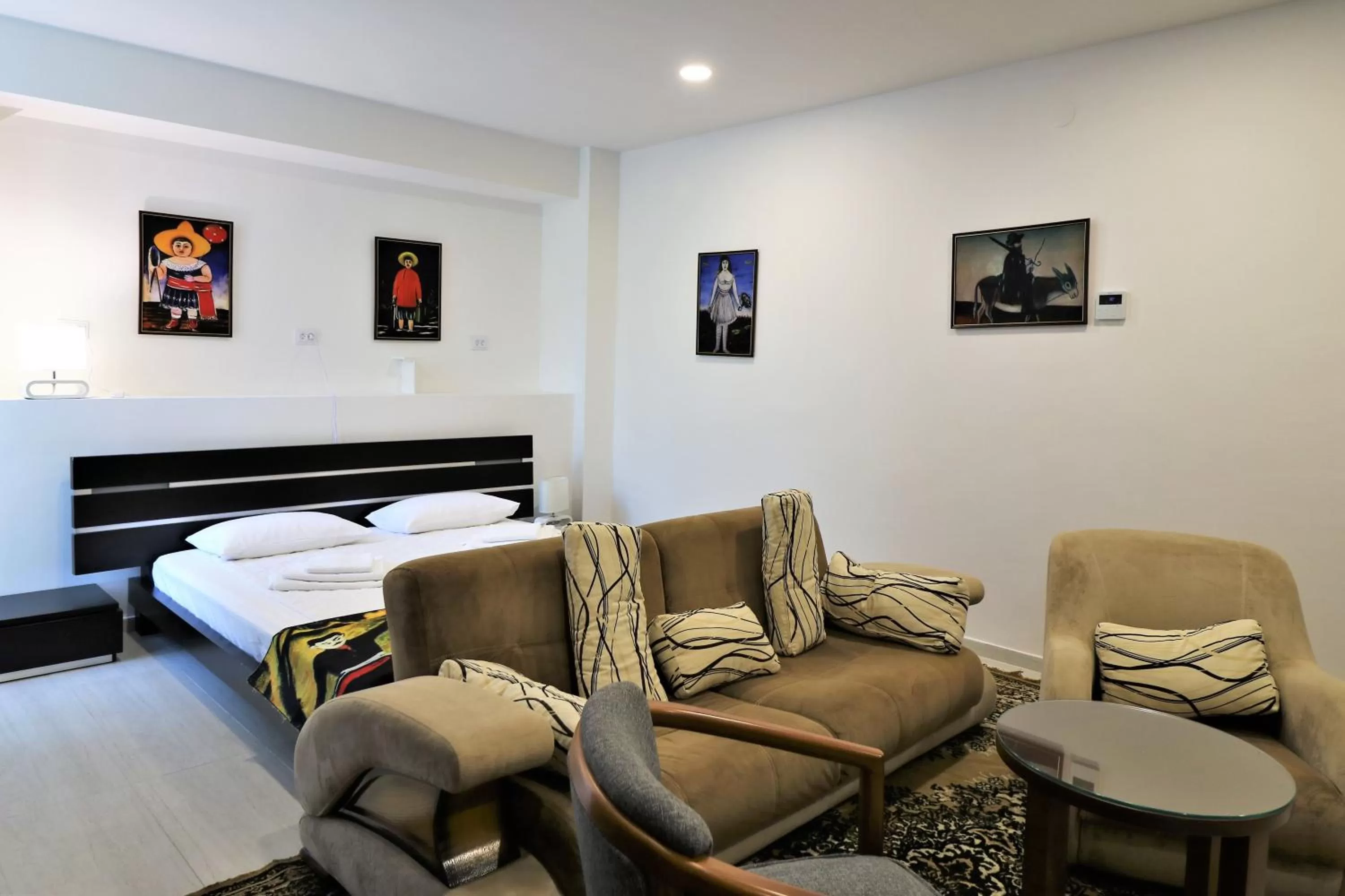 Living room in Hotel Liberty Theatre