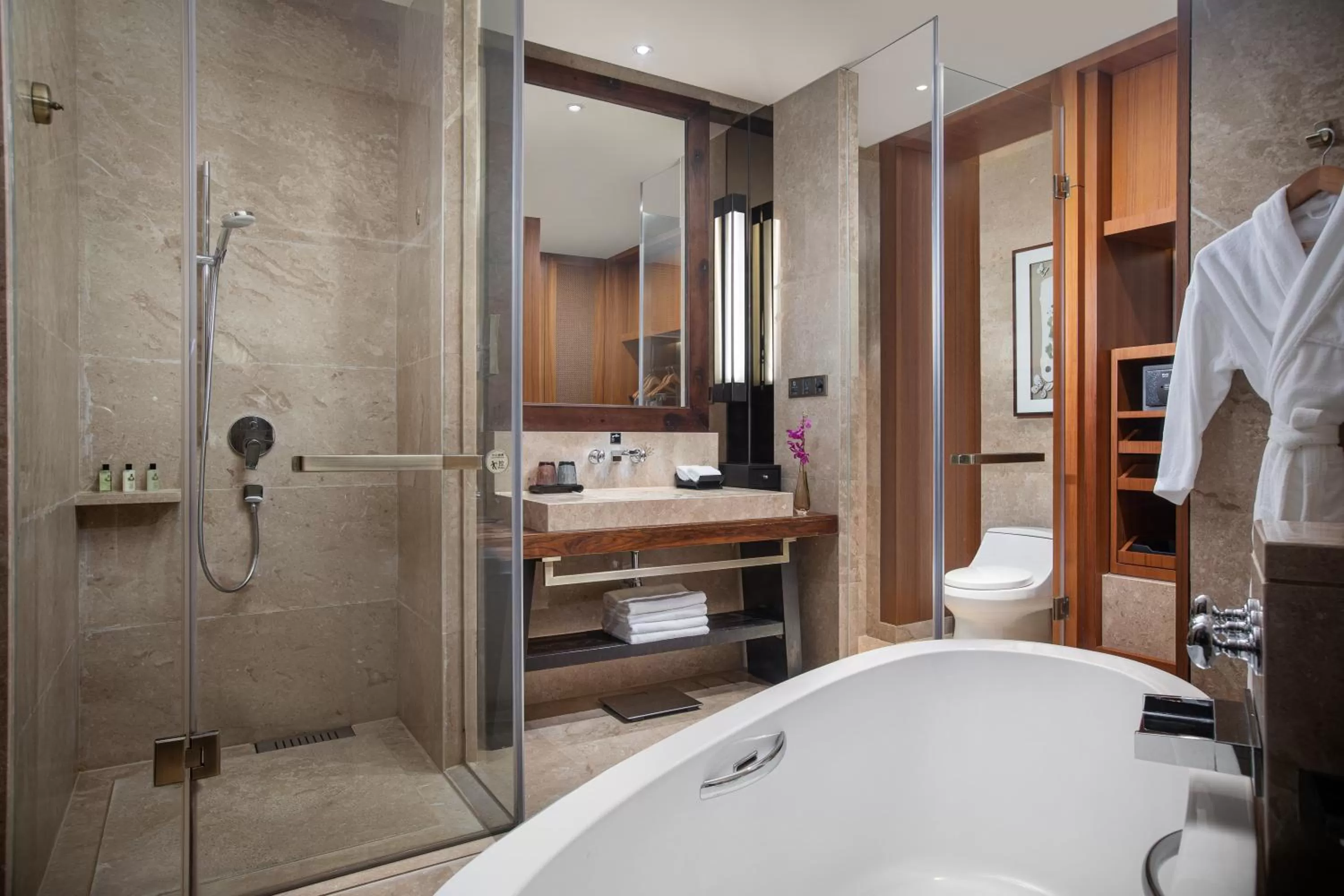 Bathroom in InterContinental Kunming by IHG