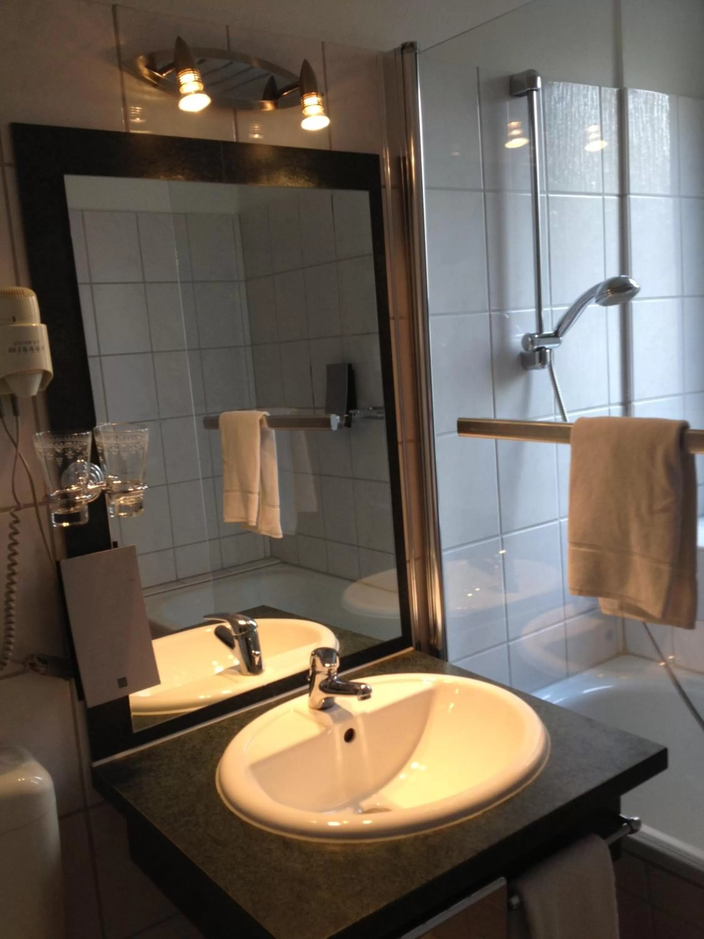 Bathroom in Hotel Lindenhof