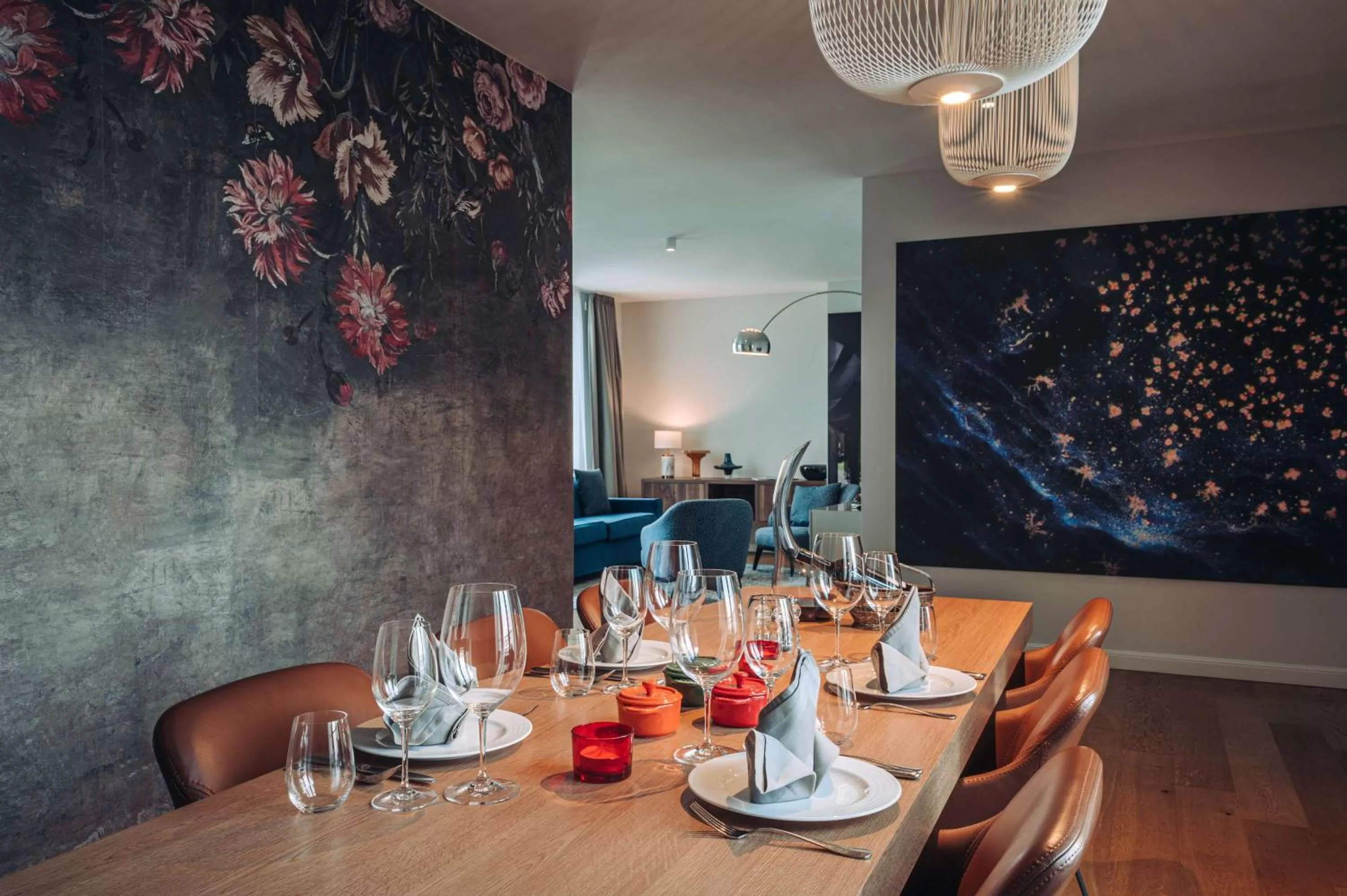 Photo of the whole room in The Wellem