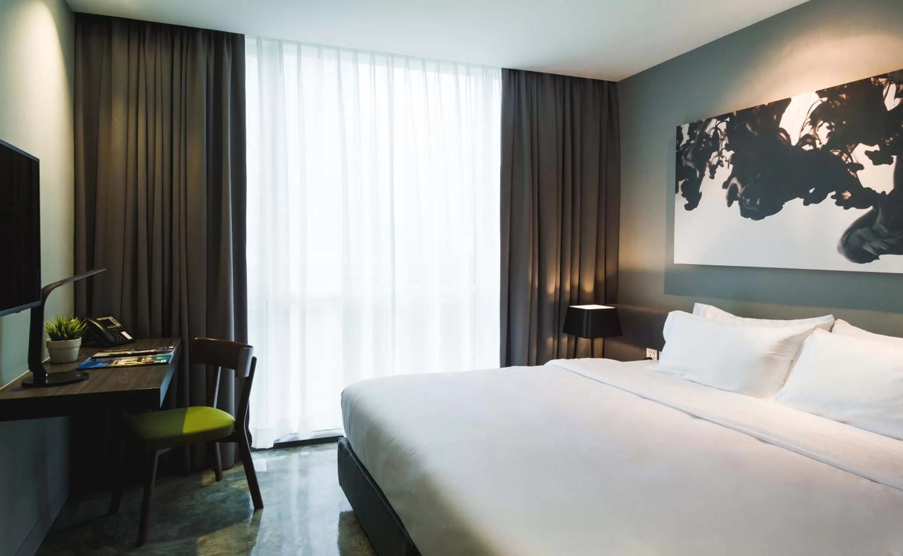 Bedroom, Bed in ZAZZ Urban Bangkok