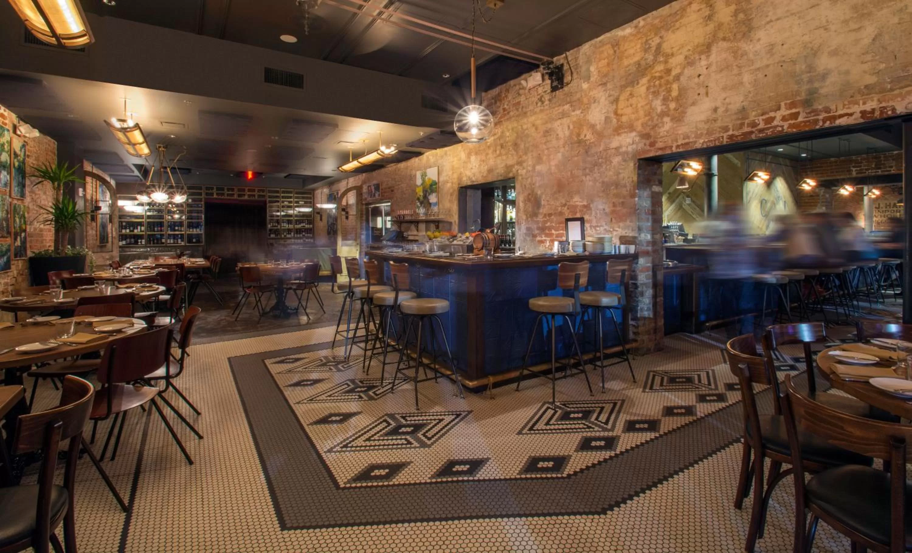 Restaurant/places to eat in The Old No. 77 Hotel & Chandlery