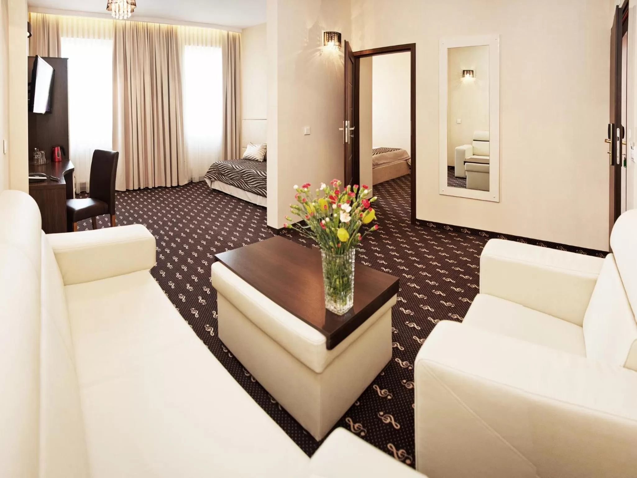 Living room, Bed in Hotel Fryderyk