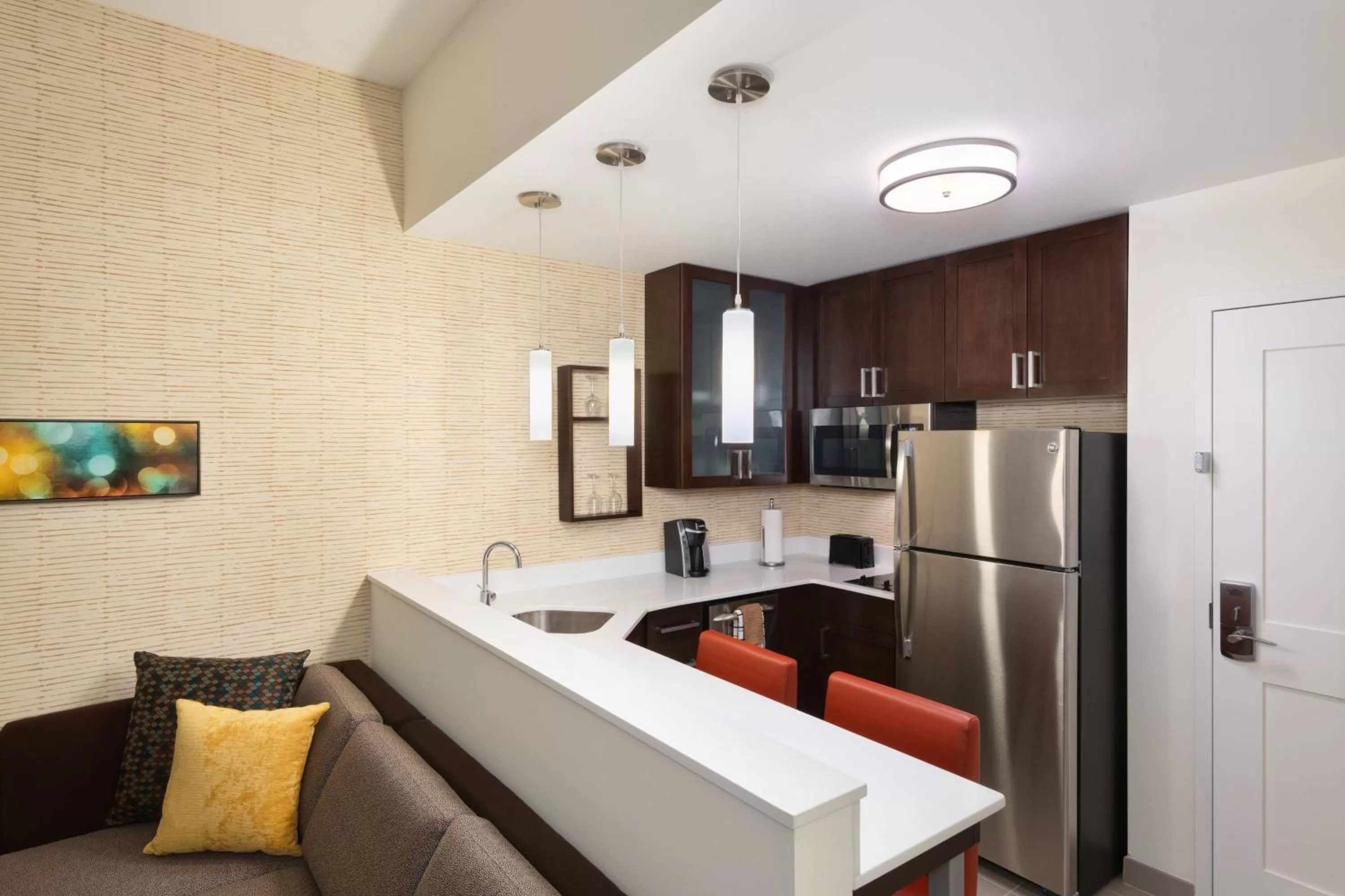 Kitchen or kitchenette in Residence Inn by Marriott Spartanburg Westgate
