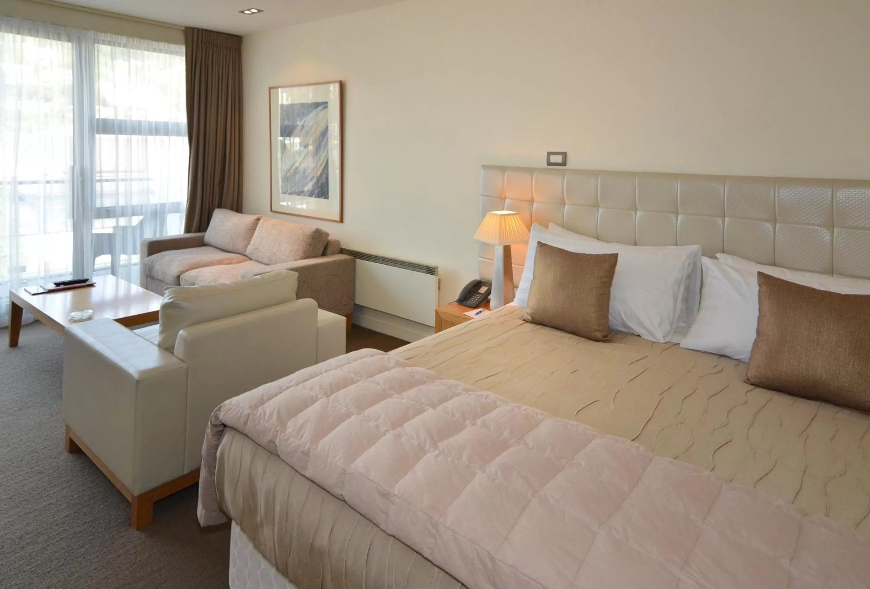 Photo of the whole room, Bed in Hotel St Clair