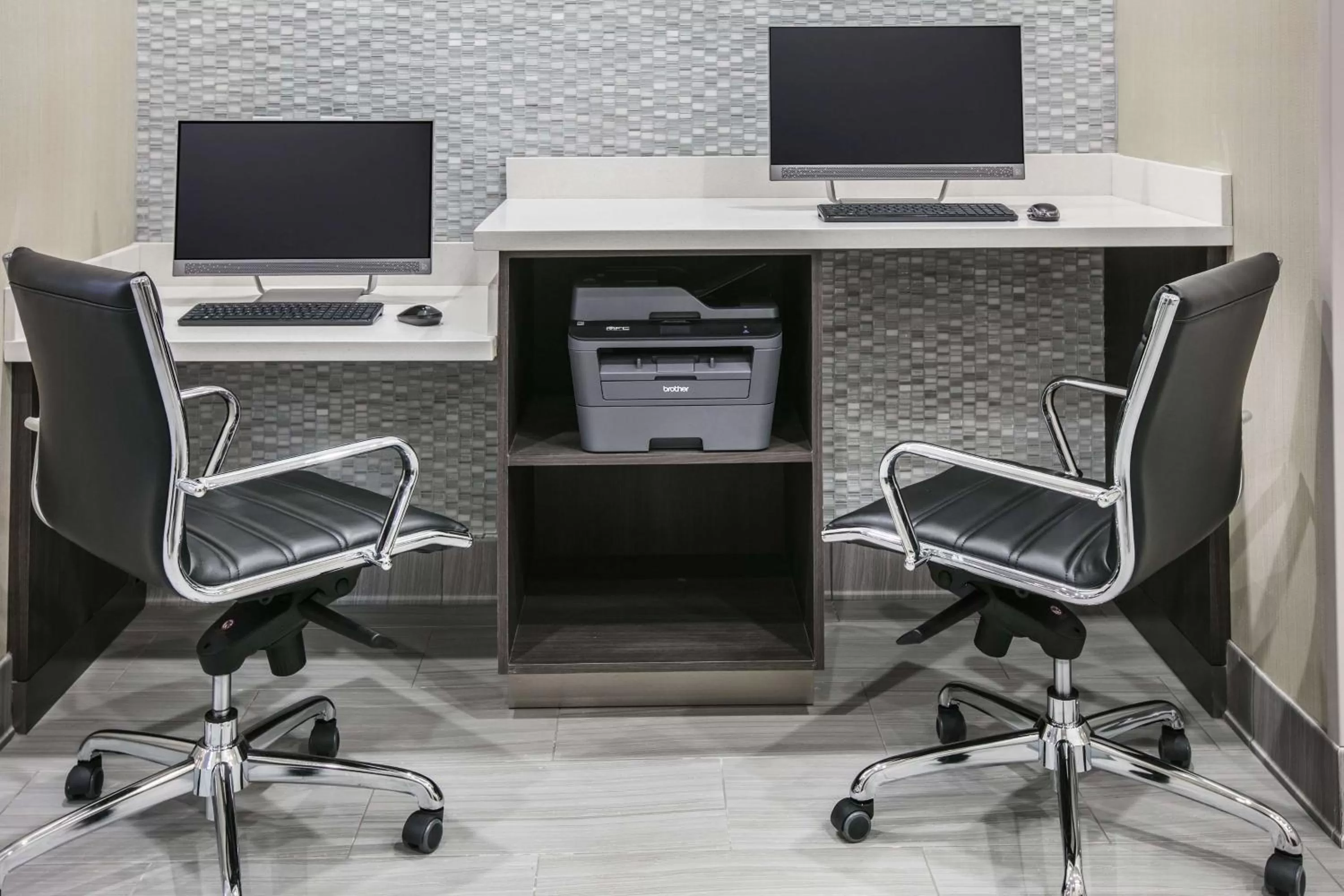 On site in La Quinta by Wyndham Dallas - Richardson