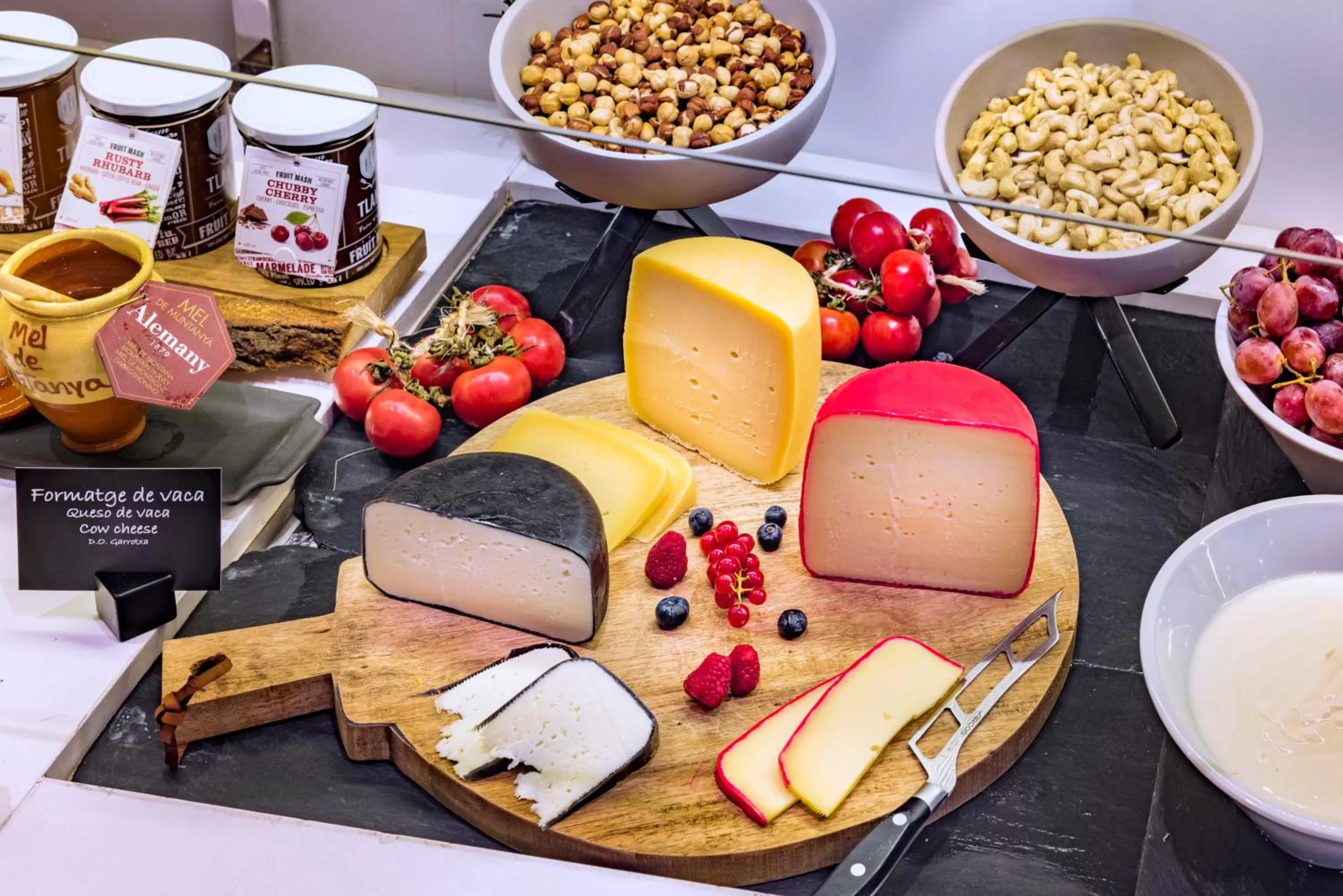 Buffet breakfast in Hotel SERHS Rivoli Rambla