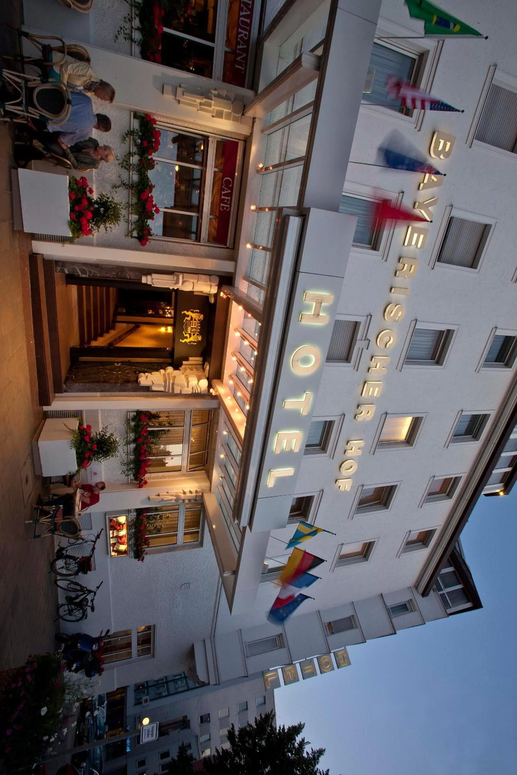 Facade/entrance in Hotel Bayerischer Hof