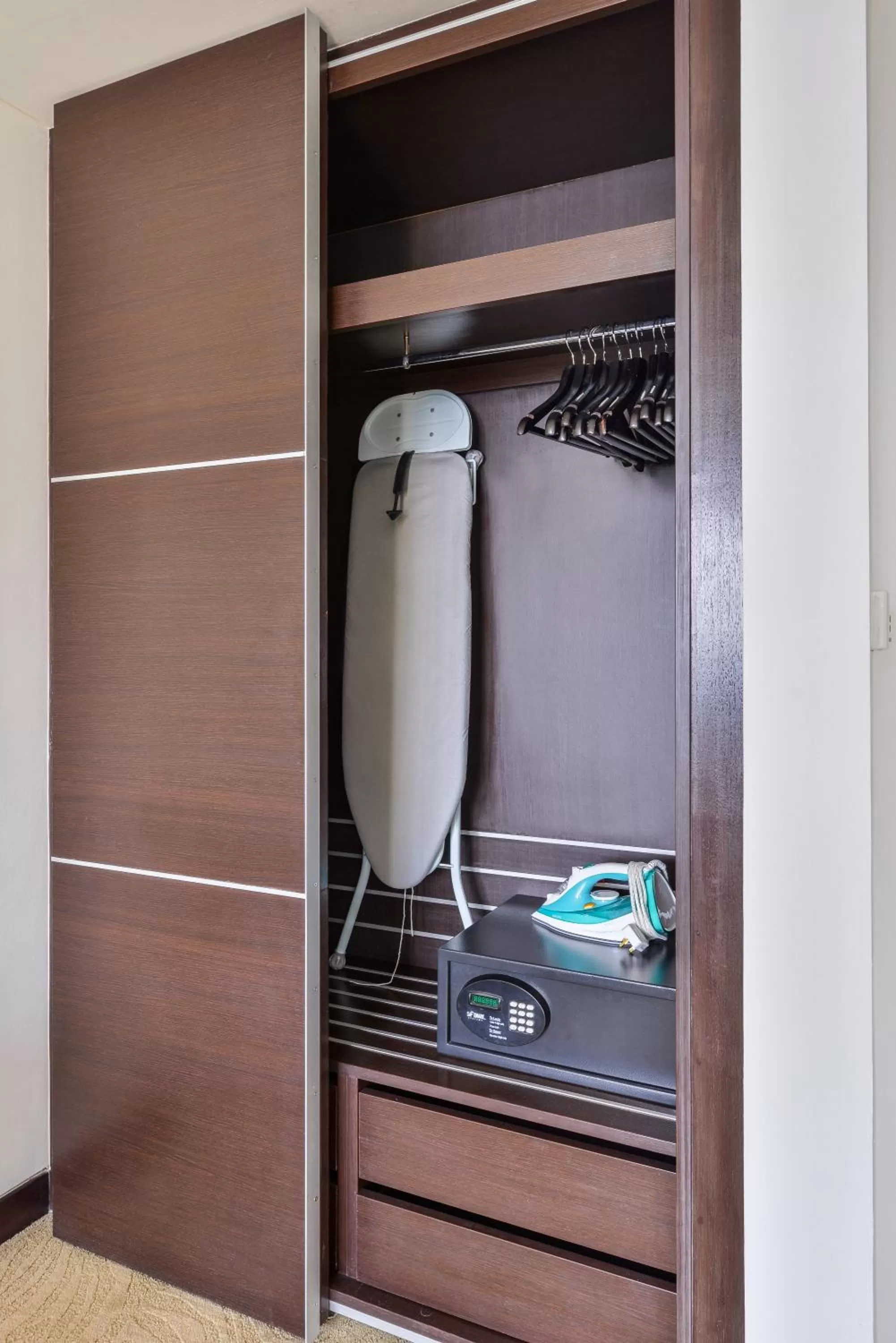 wardrobe in Emaar Residences Dubai Marina by Qstay - formerly Address Dubai Marina